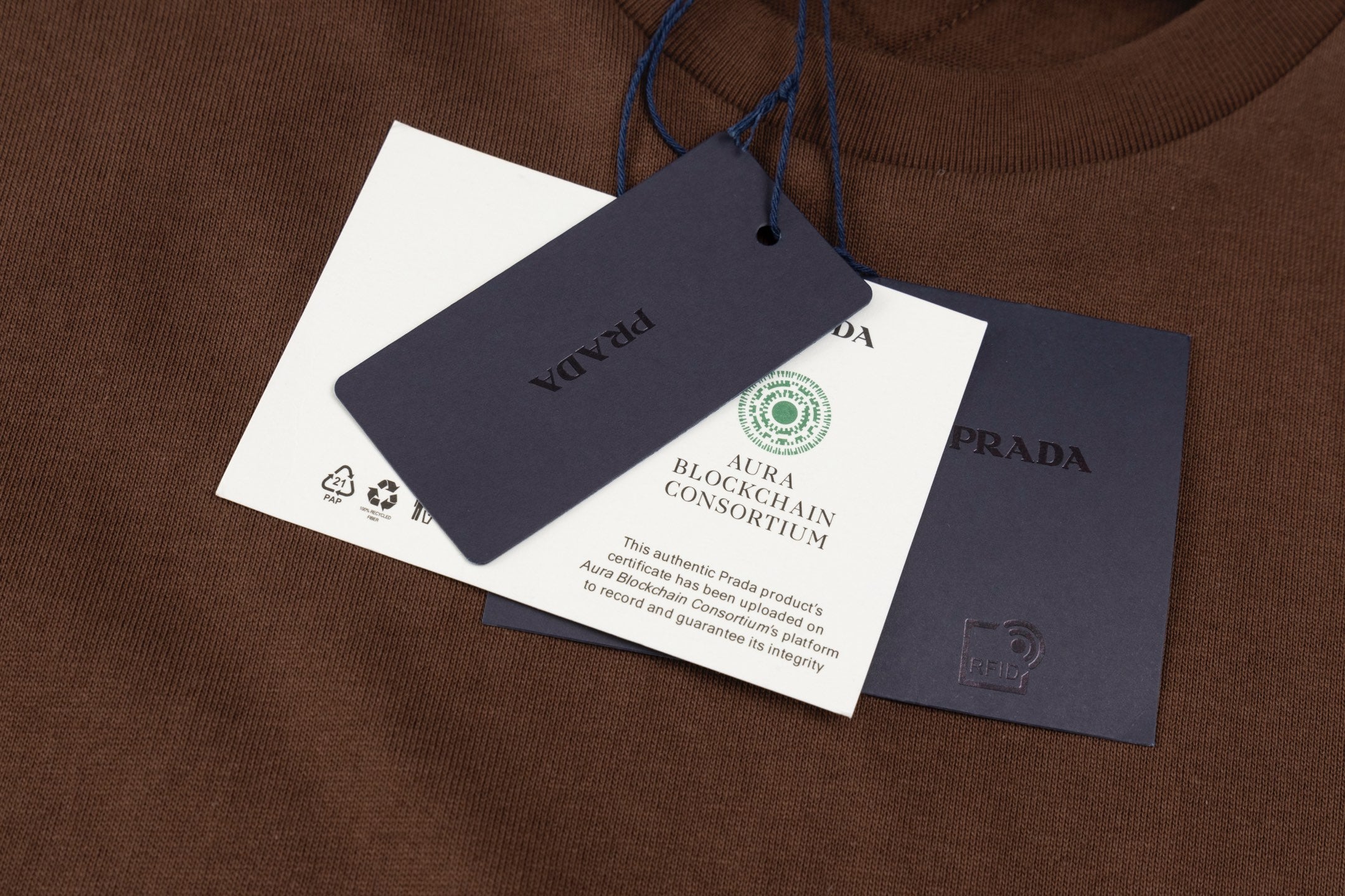 LuxluxHouse Best Quality Clothes T-shirt Prada