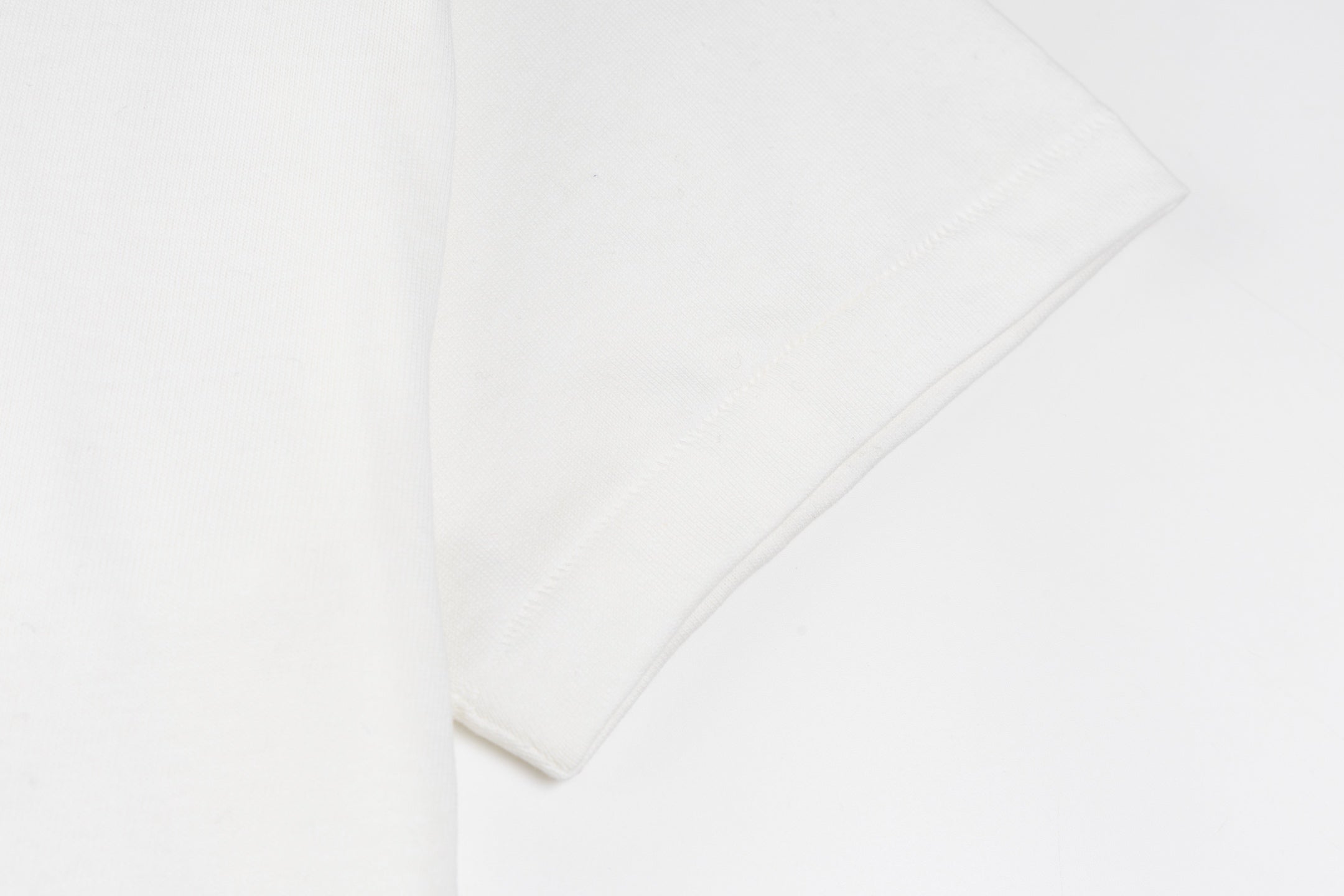 LuxluxHouse Best Quality Clothes T-shirt Prada