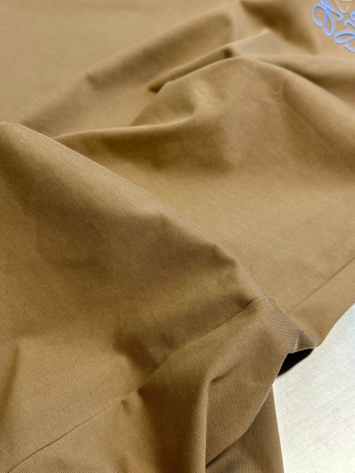 LuxluxHouse Best Quality Clothes T-shirt Loewe