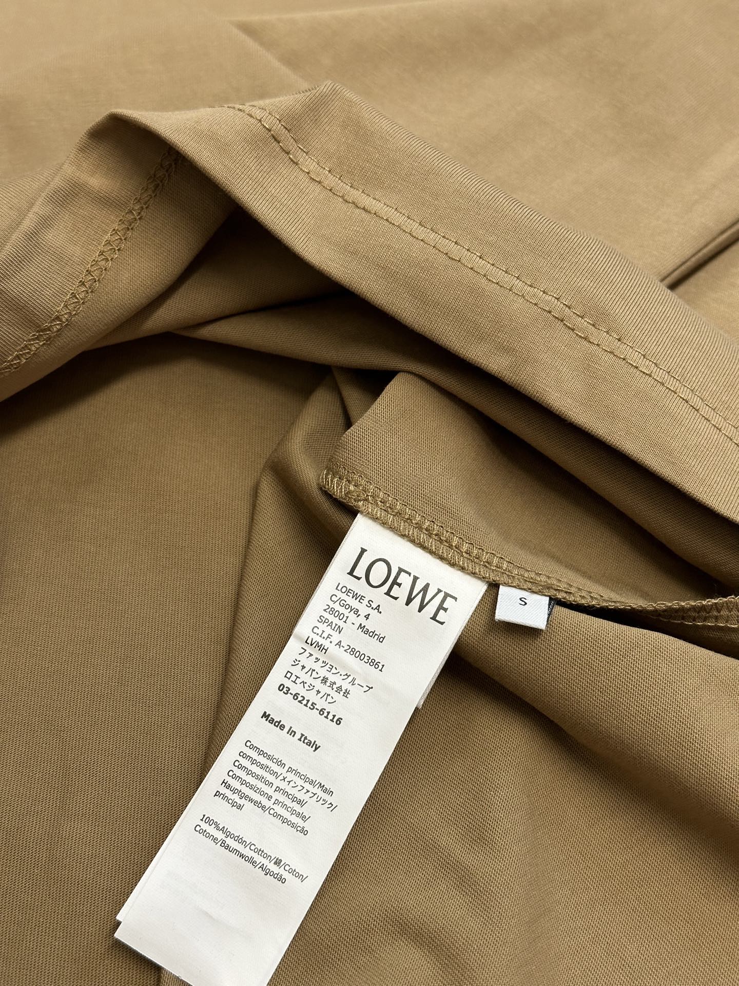 LuxluxHouse Best Quality Clothes T-shirt Loewe