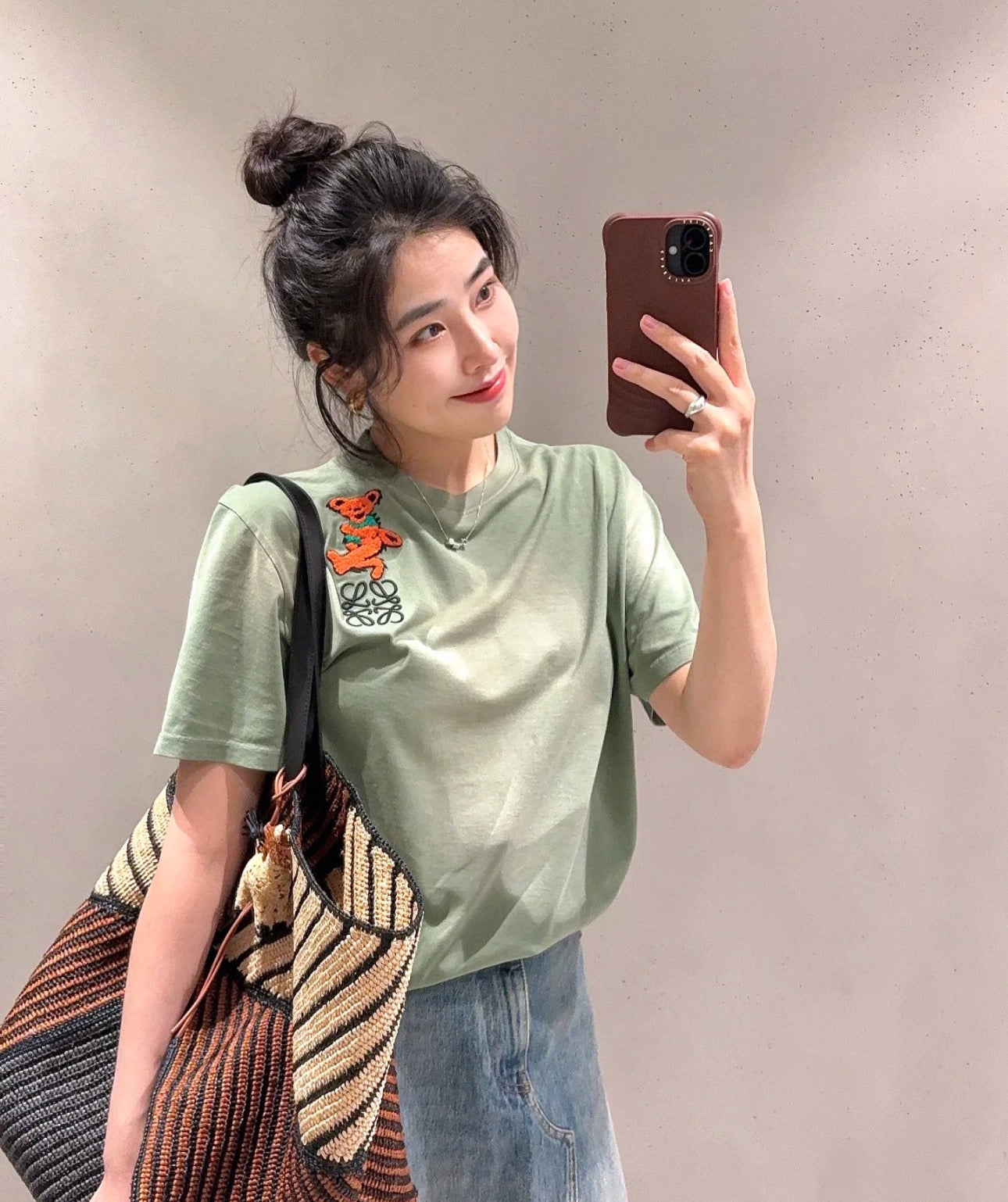 LuxluxHouse Best Quality Clothes T-shirt Loewe