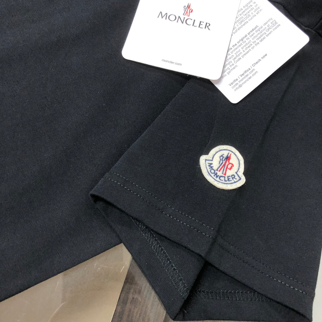 LuxluxHouse Best Quality Clothes T-shirt Moncler