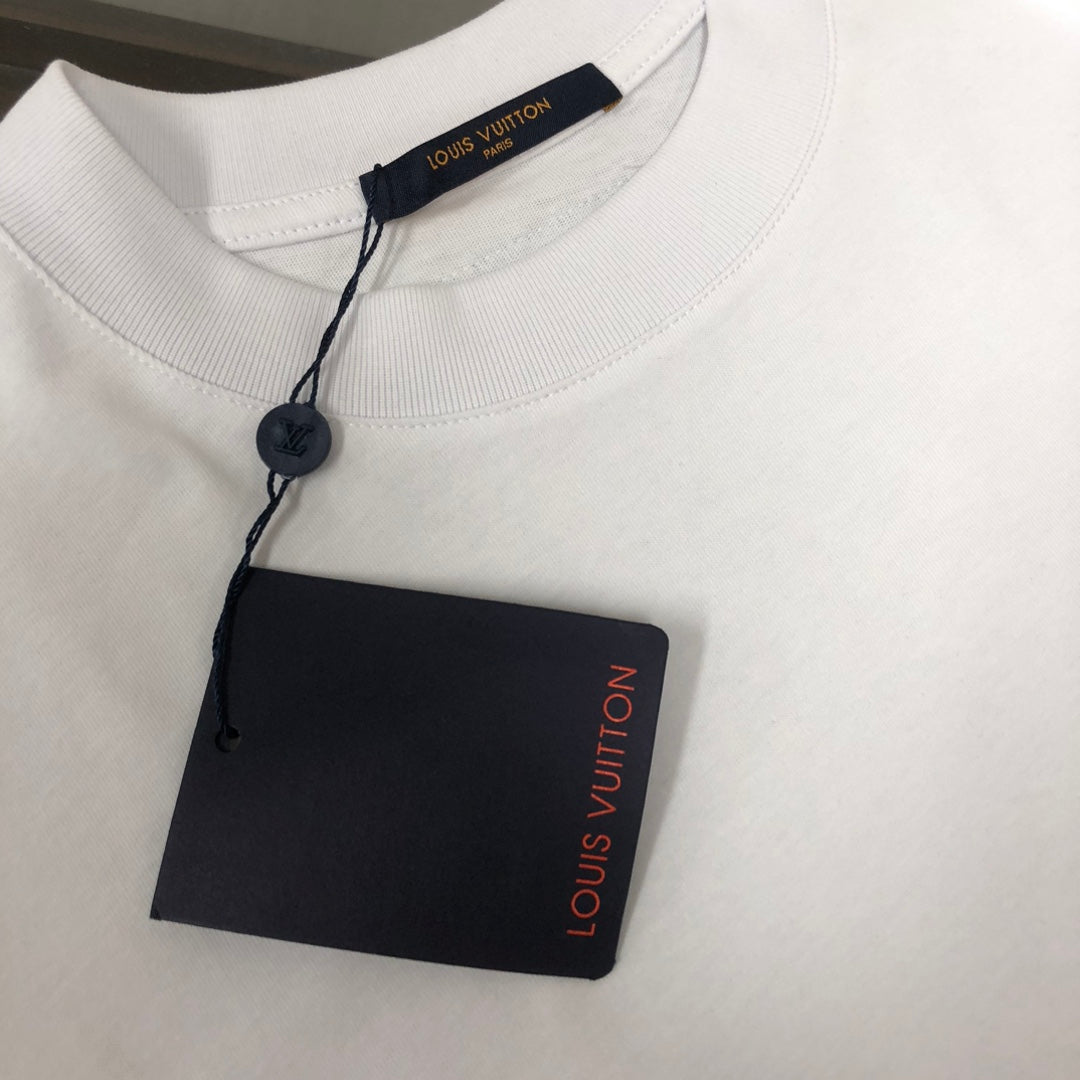 LuxluxHouse Best Quality Clothes T-shirt Louis Vuitton