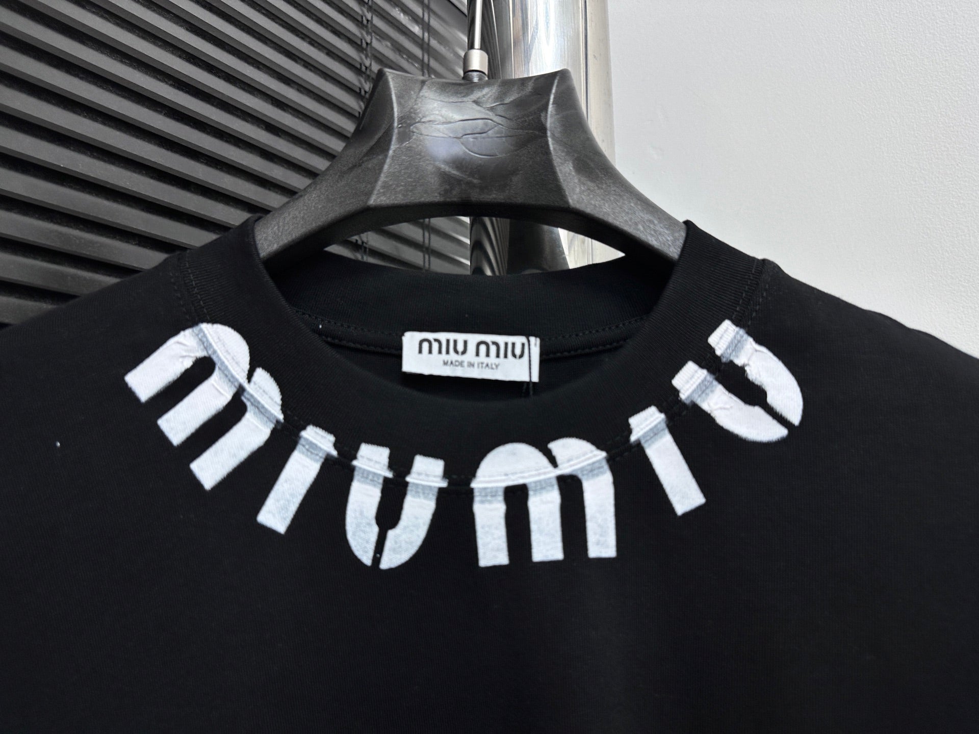 LuxluxHouse Best Quality Clothes Miu Miu T-shirt