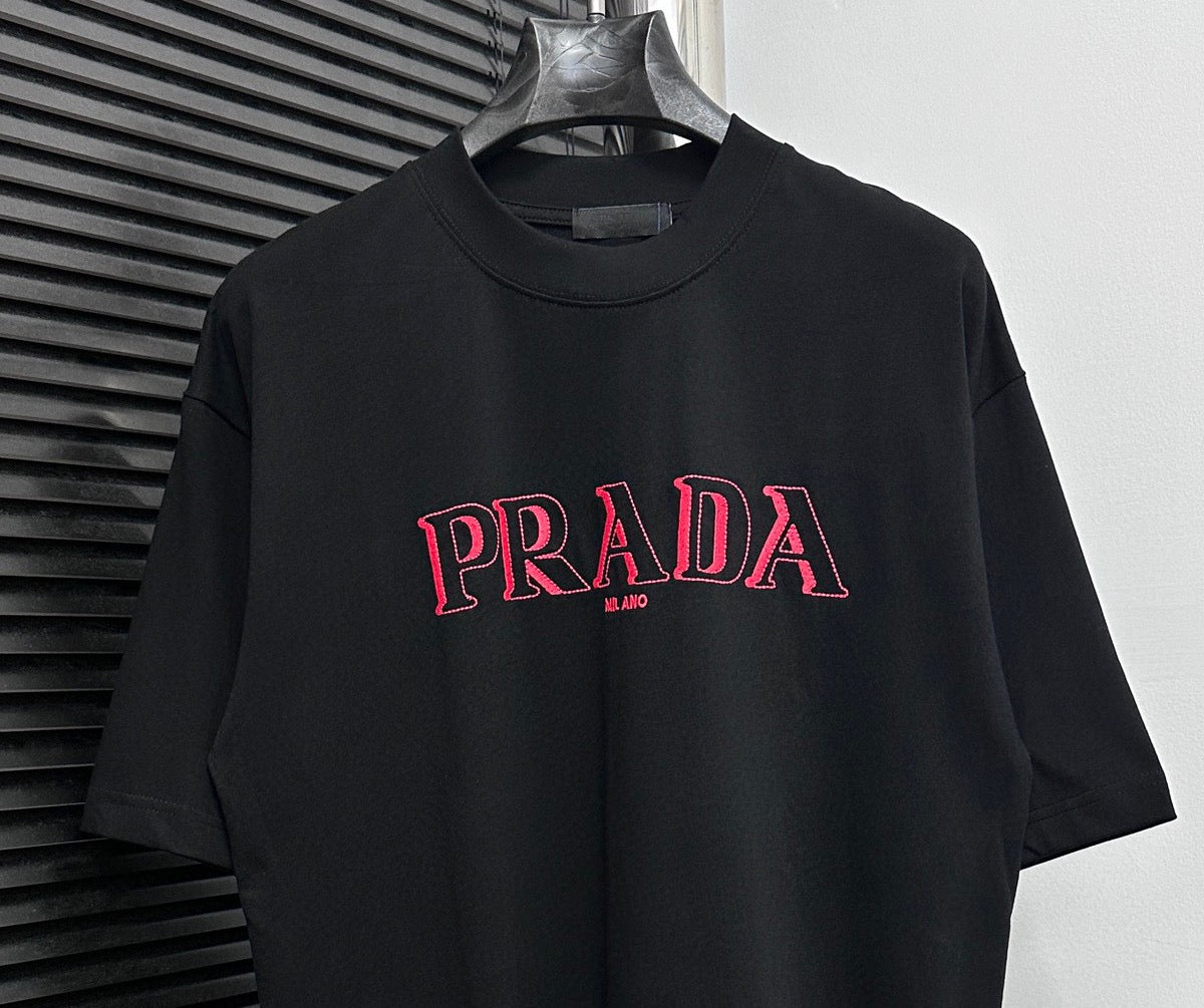 LuxluxHouse Best Quality Clothes T-shirt Prada