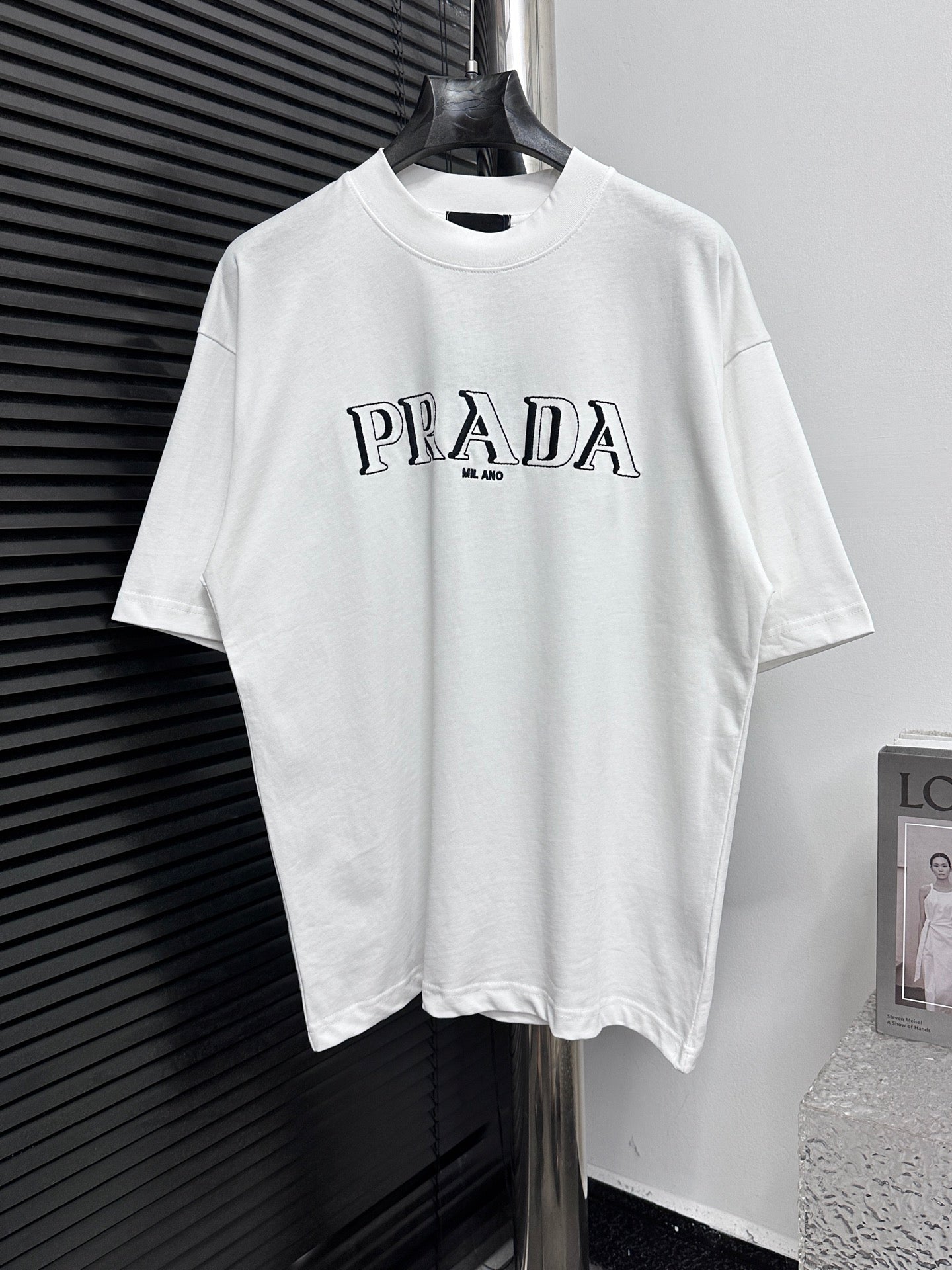 LuxluxHouse Best Quality Clothes T-shirt Prada