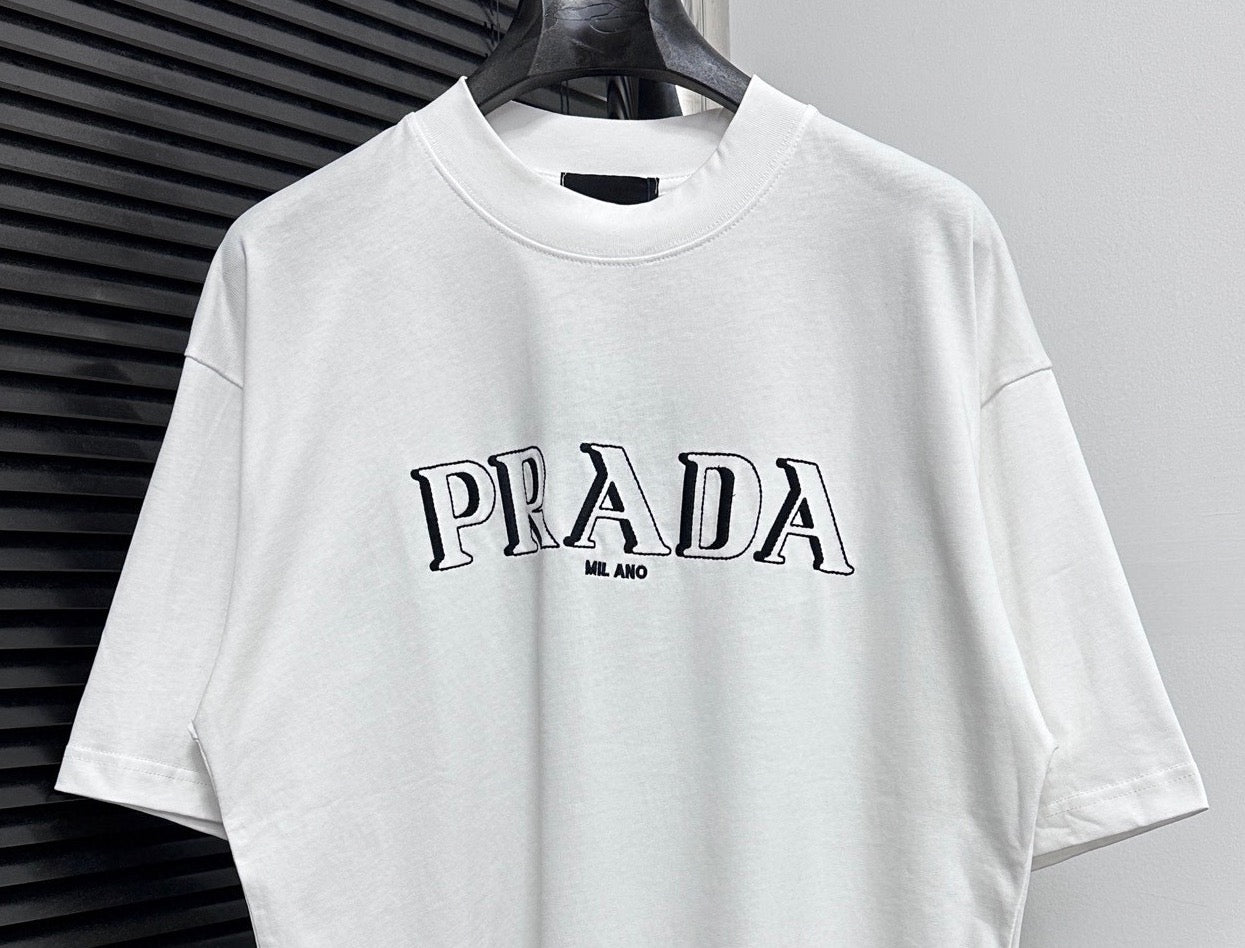 LuxluxHouse Best Quality Clothes T-shirt Prada