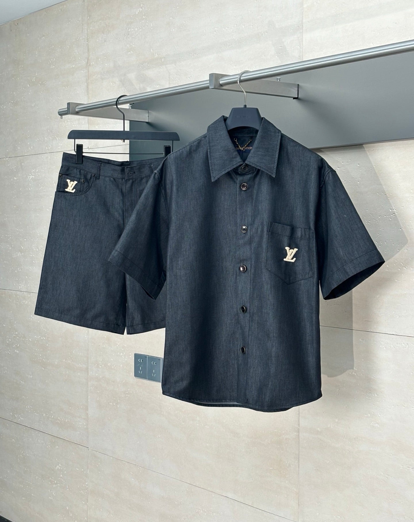 LuxluxHouse Best Quality Clothes Shirts&Polo Louis Vuitton