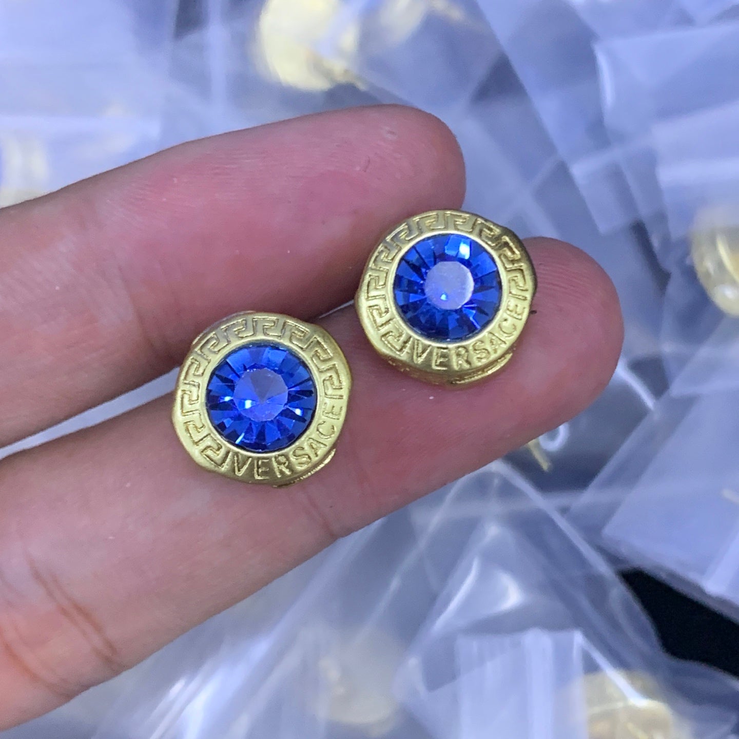 LuxluxHouse Low Price And High Quality Accessories Versace