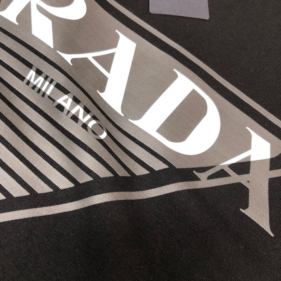 LuxluxHouse Best Quality Clothes T-shirt Prada