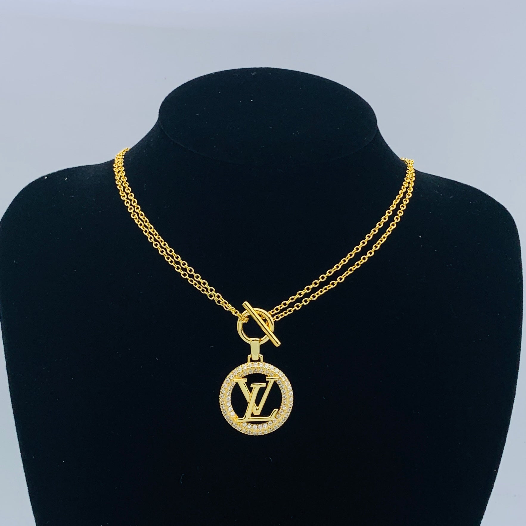 LuxluxHouse Low Price And High Quality Accessories Louis Vuitton