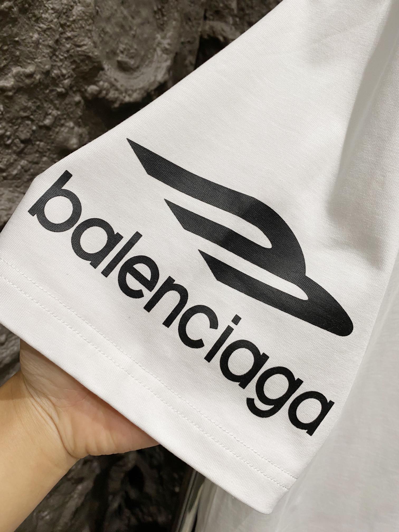 LuxluxHouse Best Quality Clothes Balenciaga T-shirt