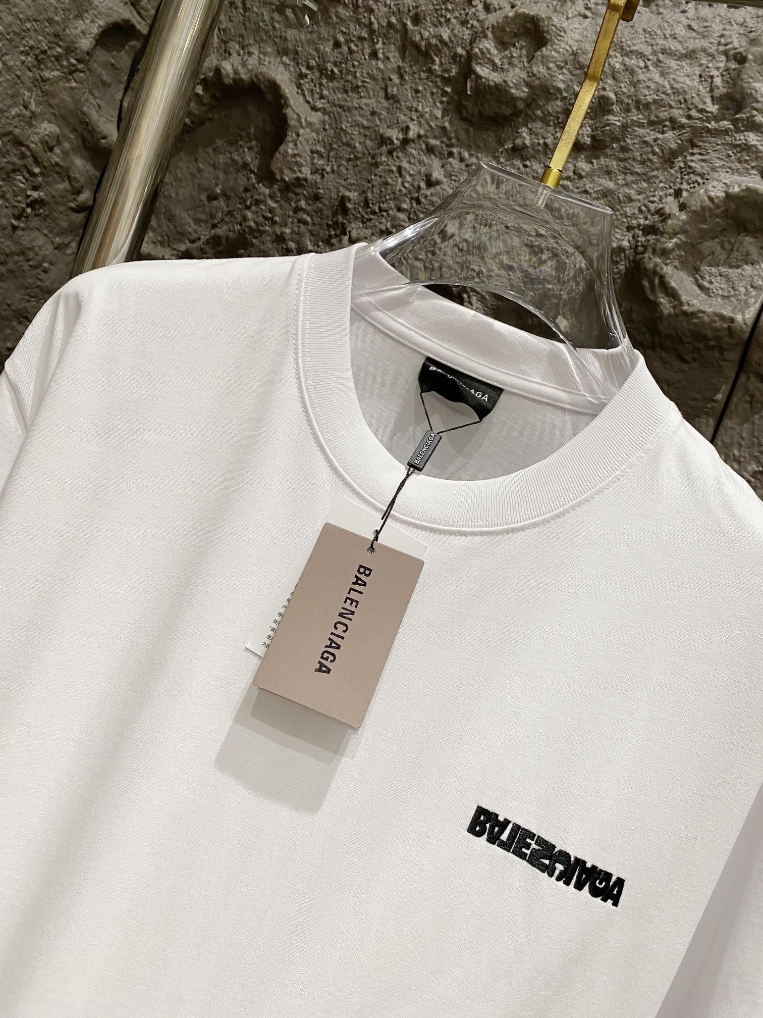 LuxluxHouse Best Quality Clothes Balenciaga T-shirt