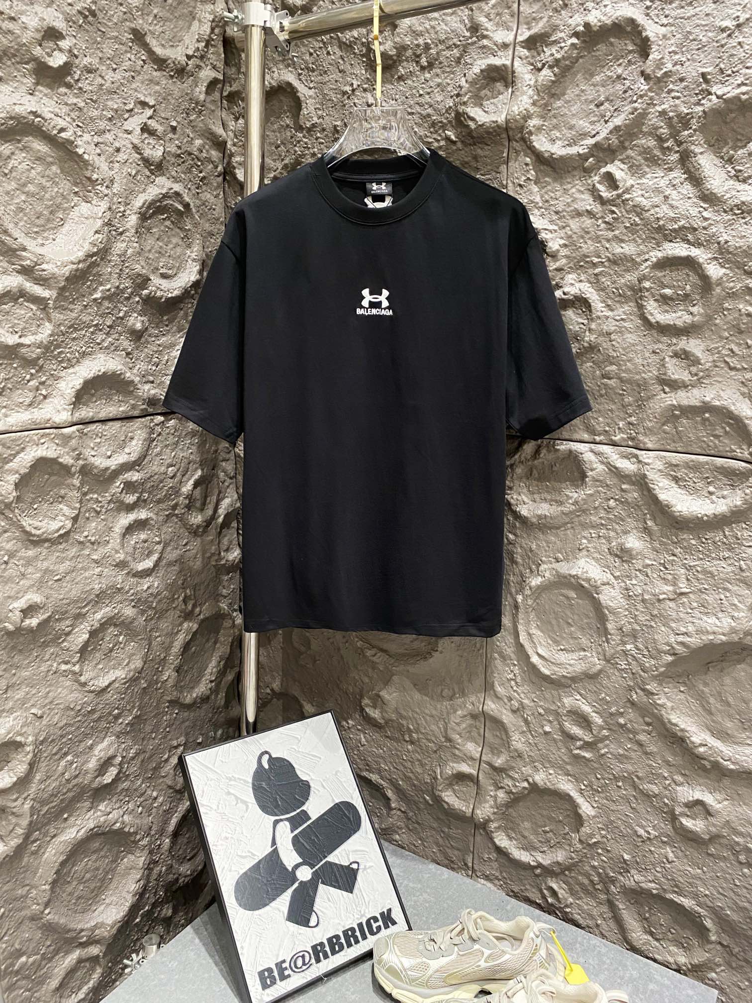 LuxluxHouse Best Quality Clothes Balenciaga T-shirt