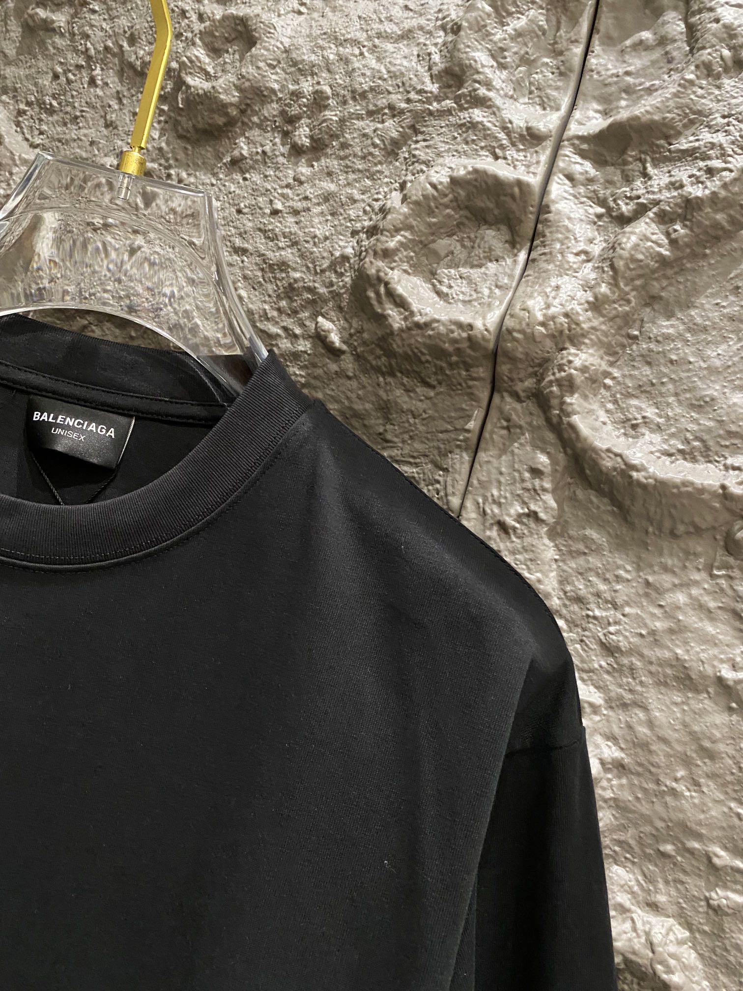 LuxluxHouse Best Quality Clothes Balenciaga T-shirt