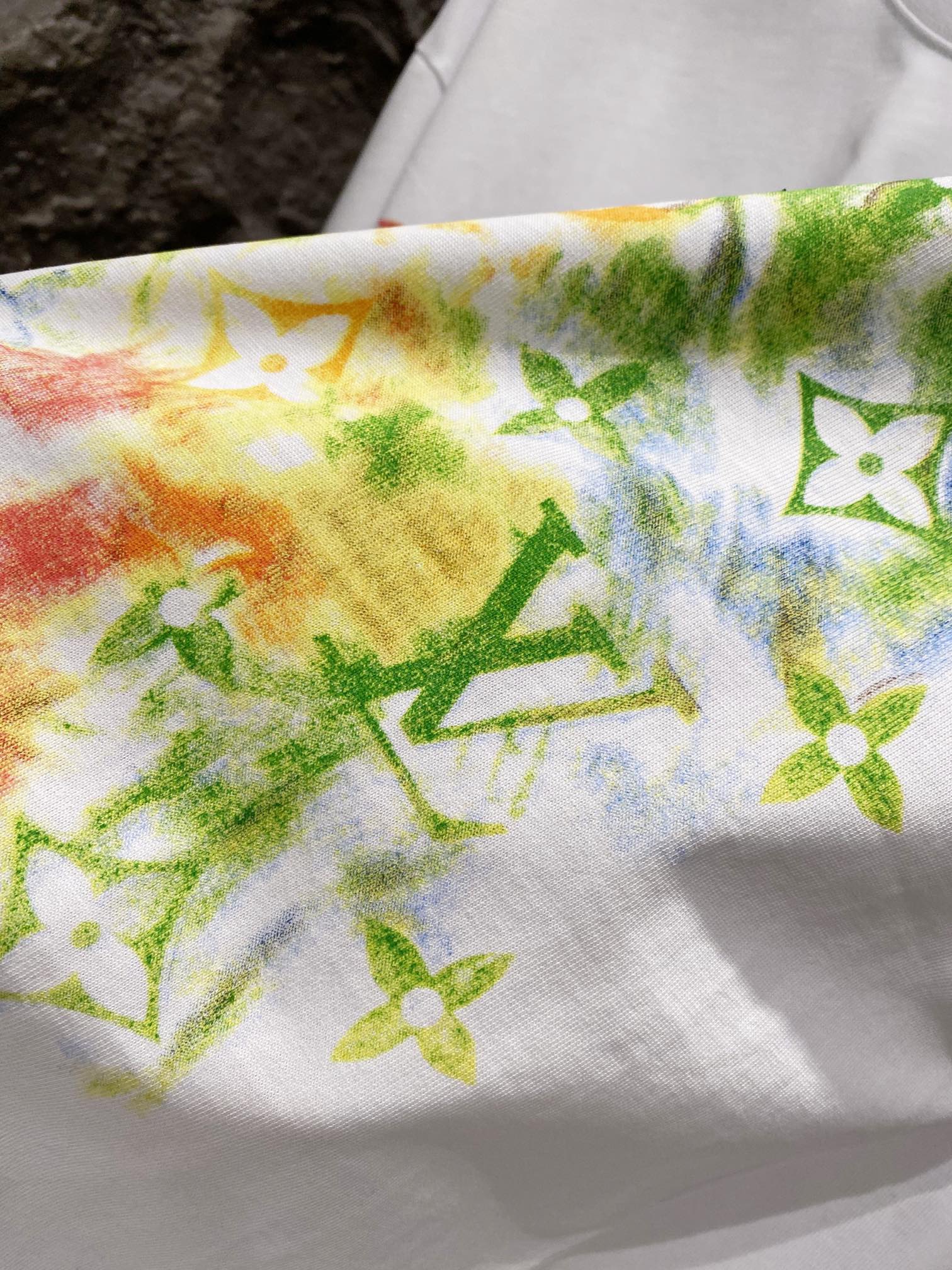 LuxluxHouse Best Quality Clothes T-shirt Louis Vuitton