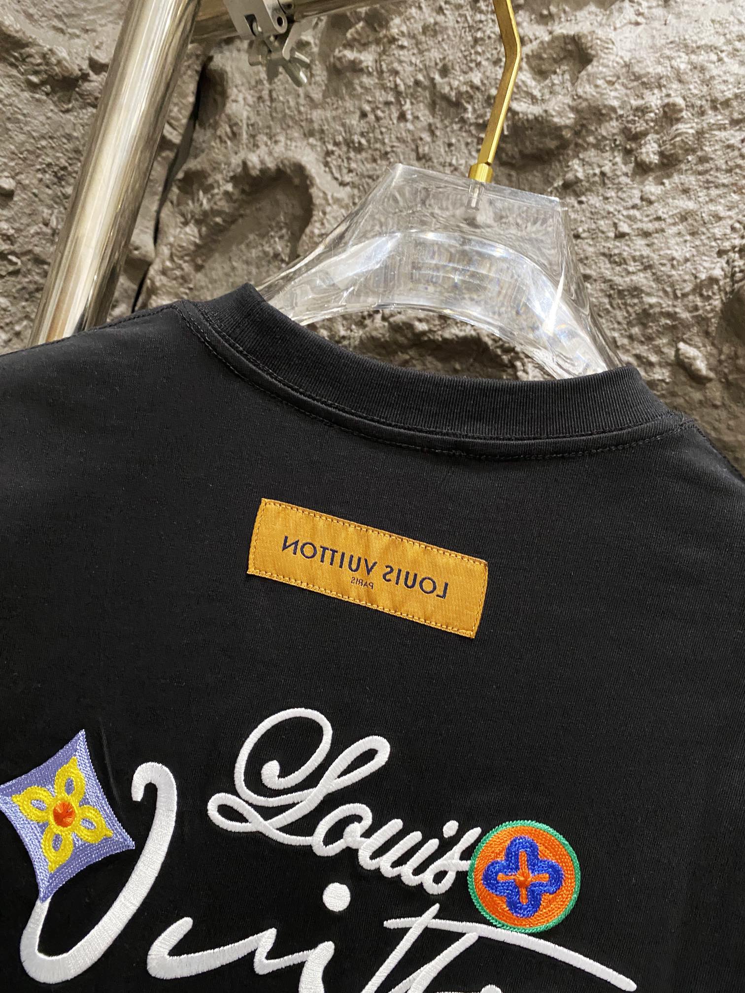 LuxluxHouse Best Quality Clothes T-shirt Louis Vuitton