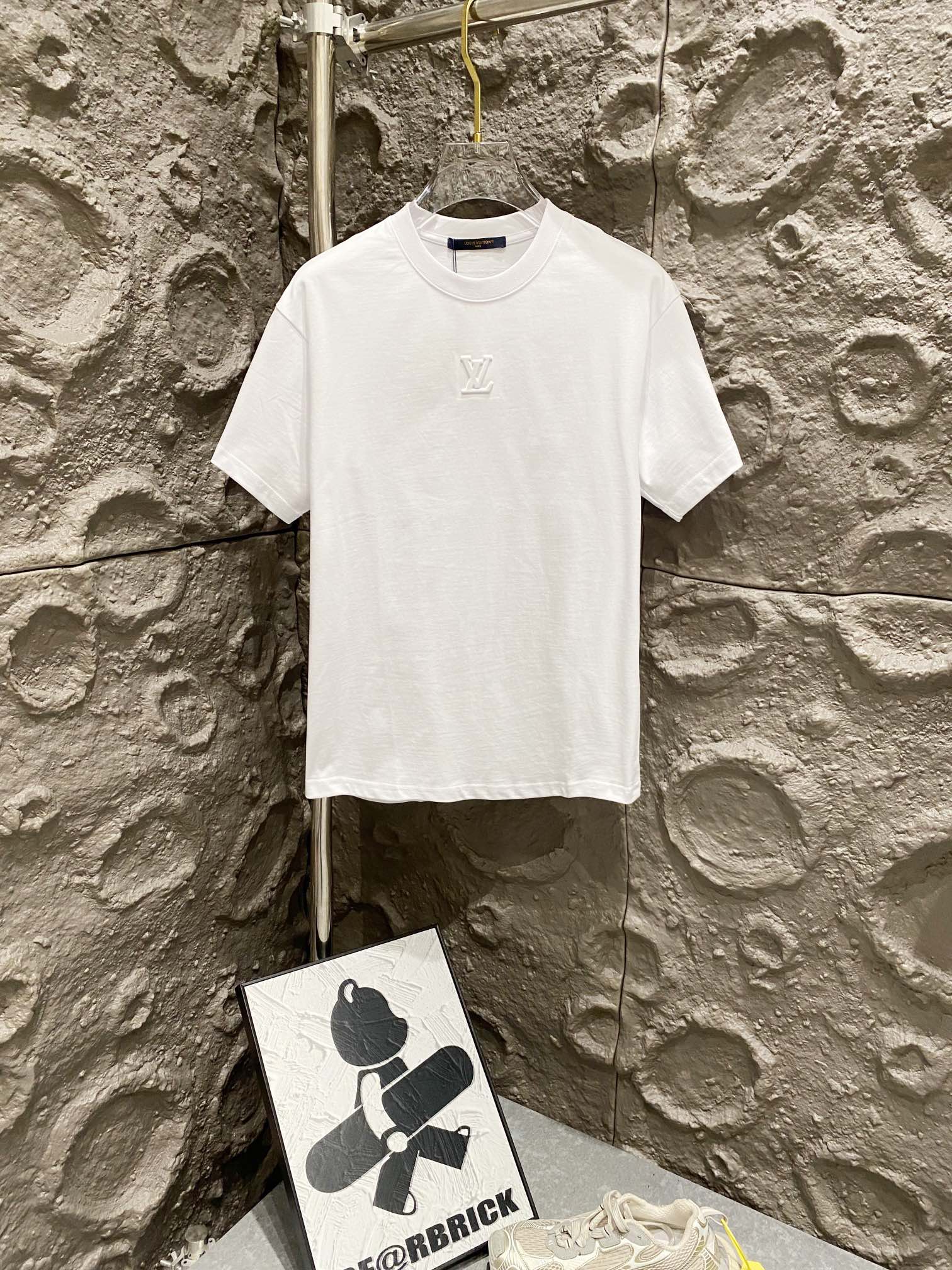 LuxluxHouse Best Quality Clothes T-shirt Louis Vuitton