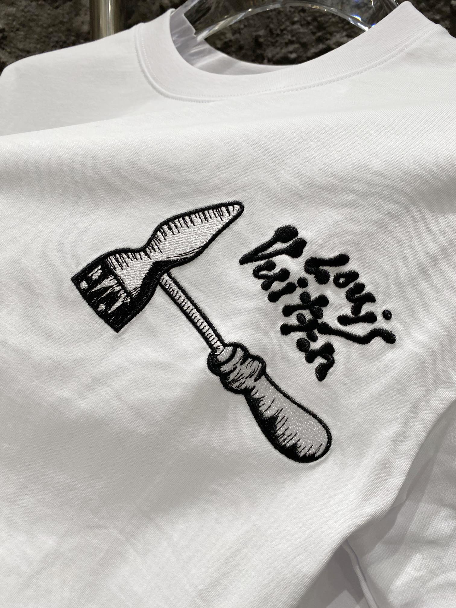 LuxluxHouse Best Quality Clothes T-shirt Louis Vuitton