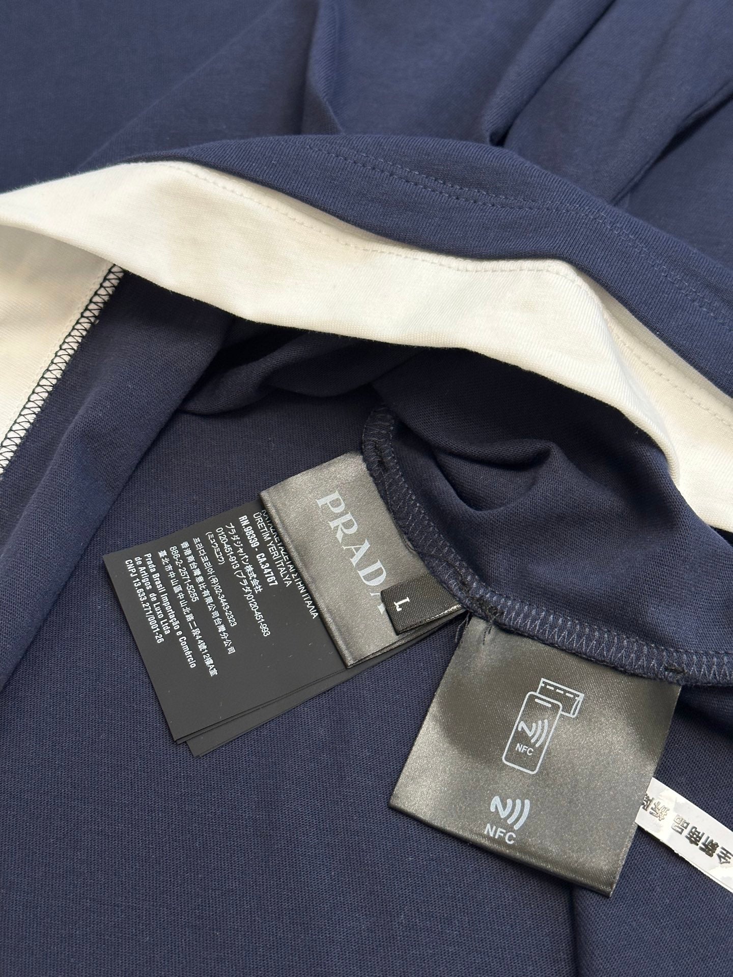 LuxluxHouse Best Quality Clothes T-shirt Prada