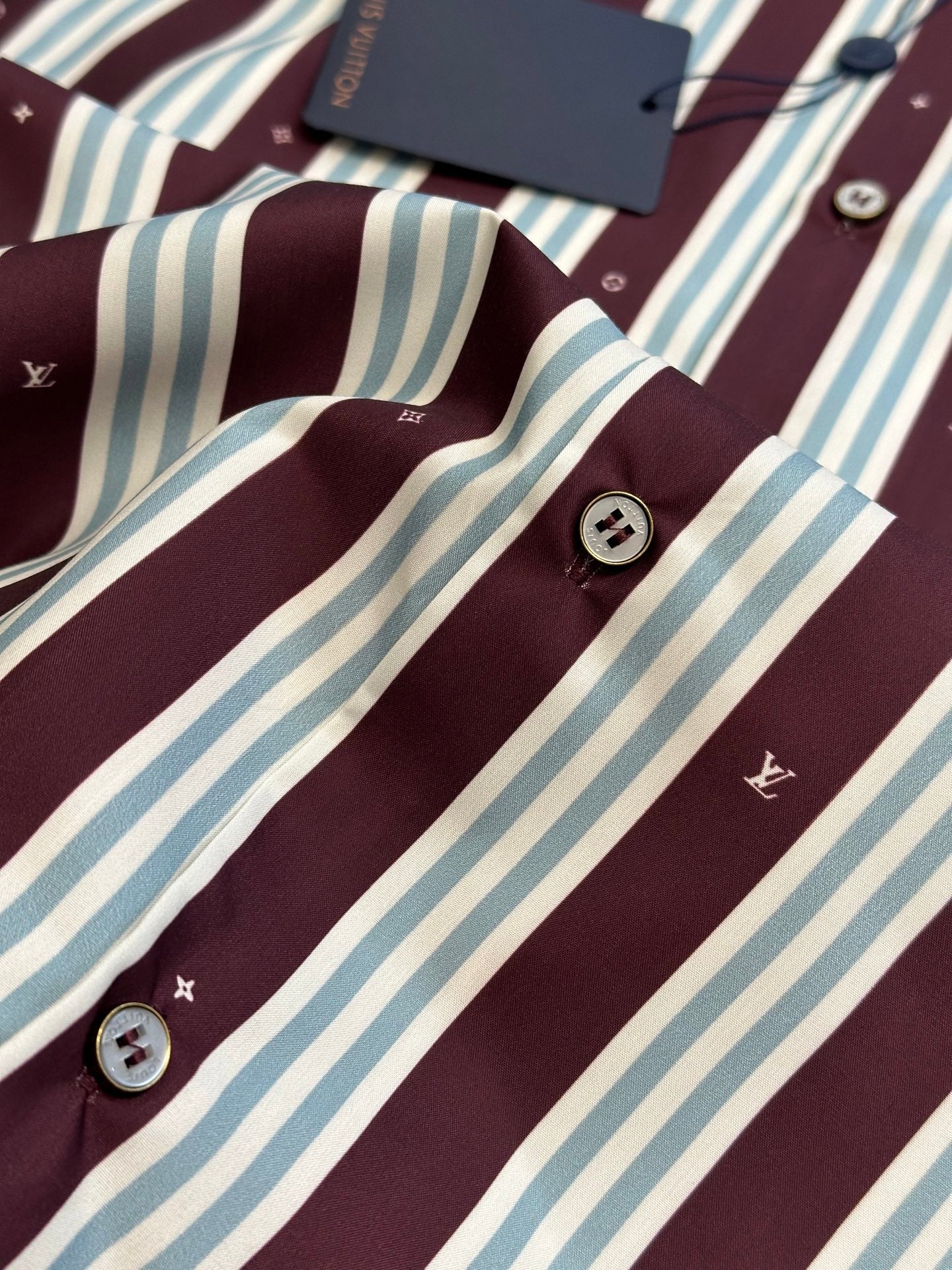 LuxluxHouse Best Quality Clothes Shirts&Polo Louis Vuitton