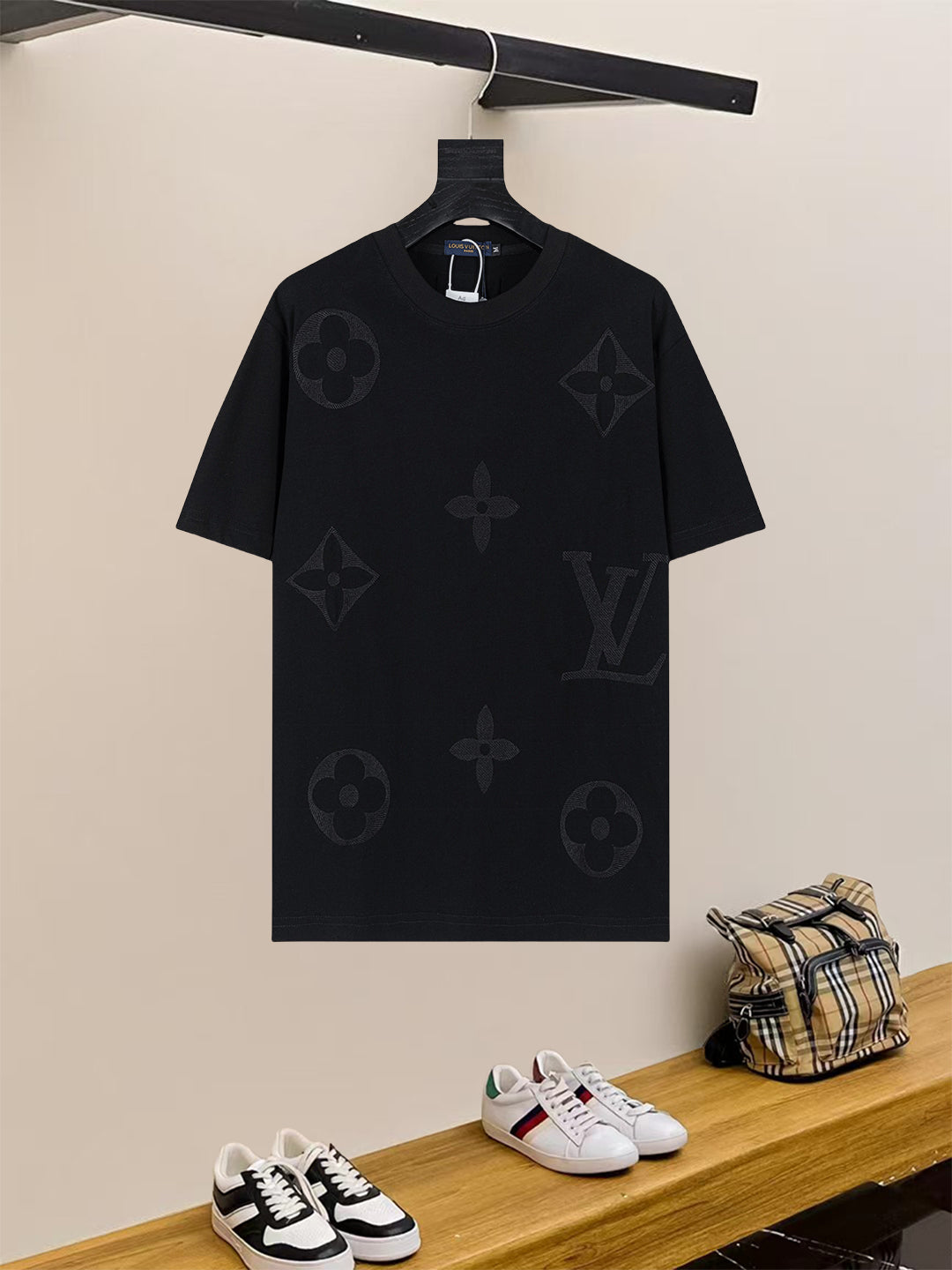 LuxluxHouse Best Quality Clothes T-shirt Louis Vuitton