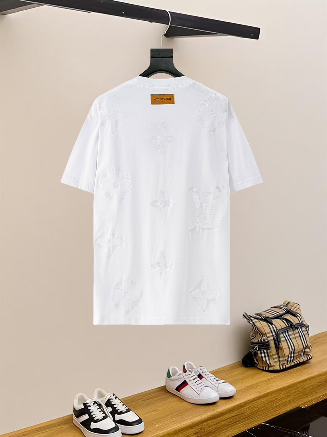 LuxluxHouse Best Quality Clothes T-shirt Louis Vuitton