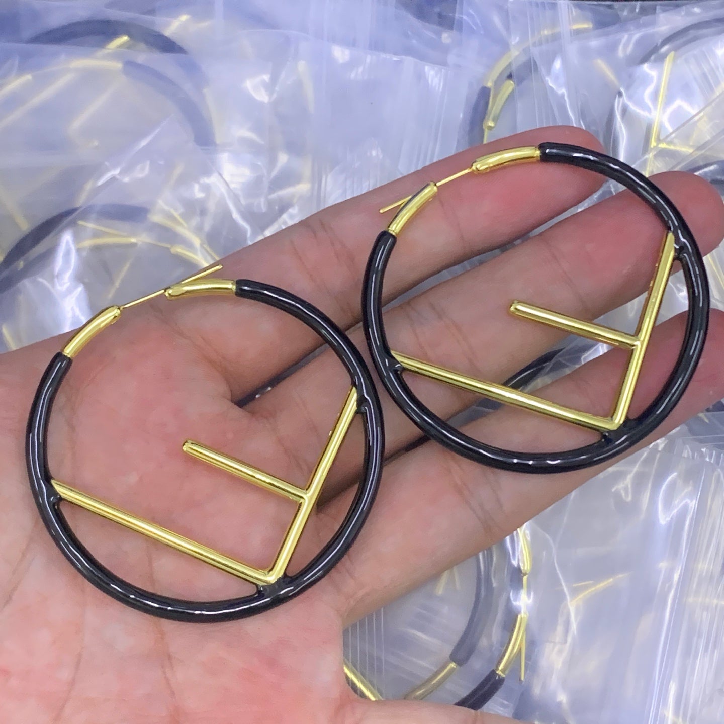 LuxluxHouse Low Price And High Quality Accessories Fendi