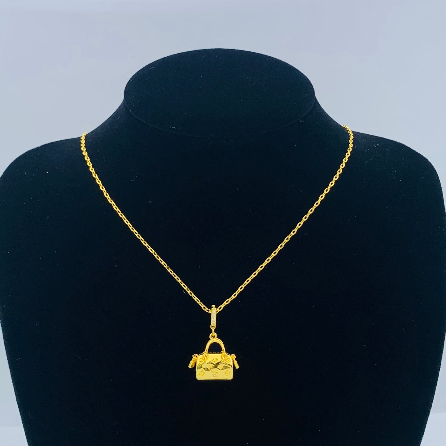 LuxluxHouse Low Price And High Quality Accessories Louis Vuitton