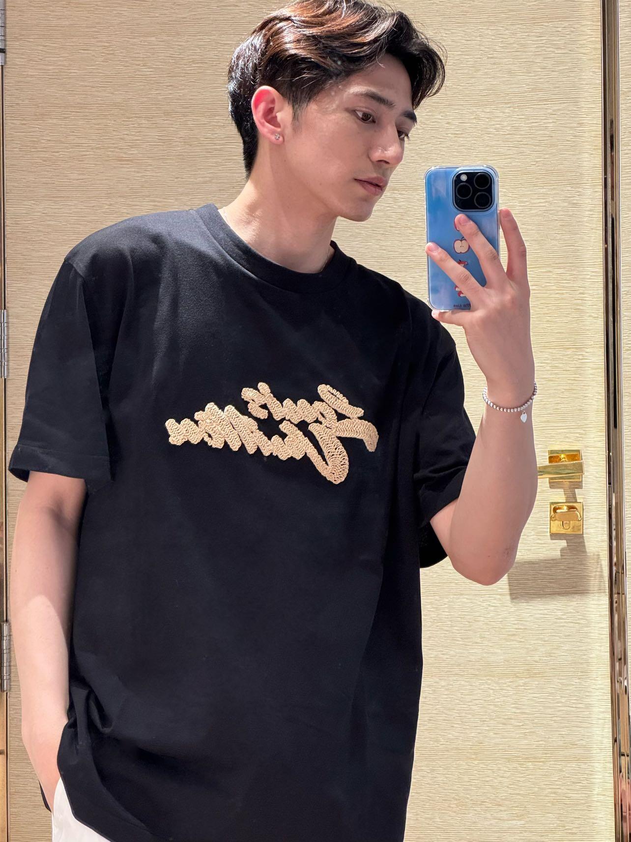 LuxluxHouse Best Quality Clothes T-shirt Louis Vuitton