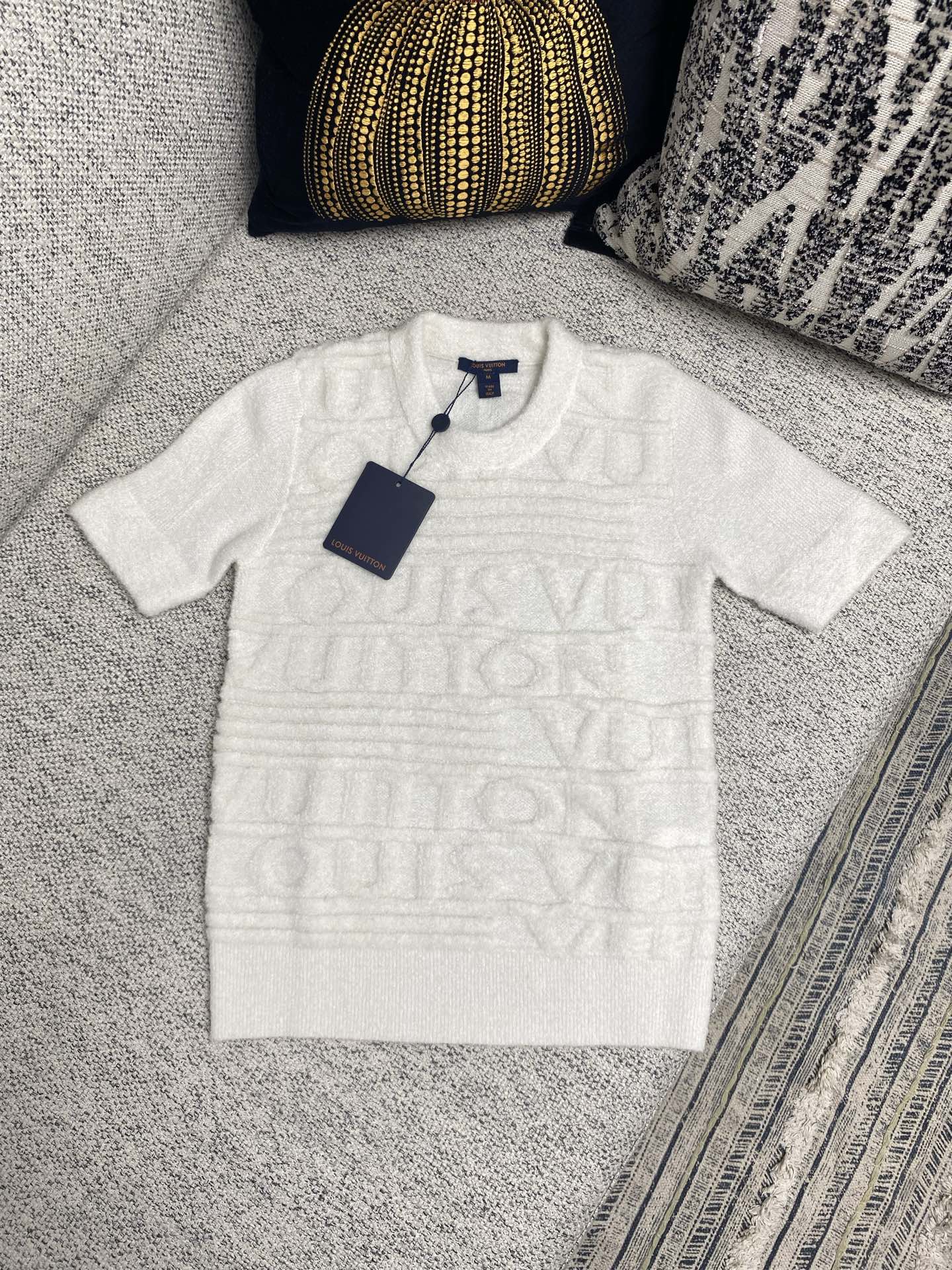 LuxluxHouse Best Quality Clothes T-shirt Louis Vuitton
