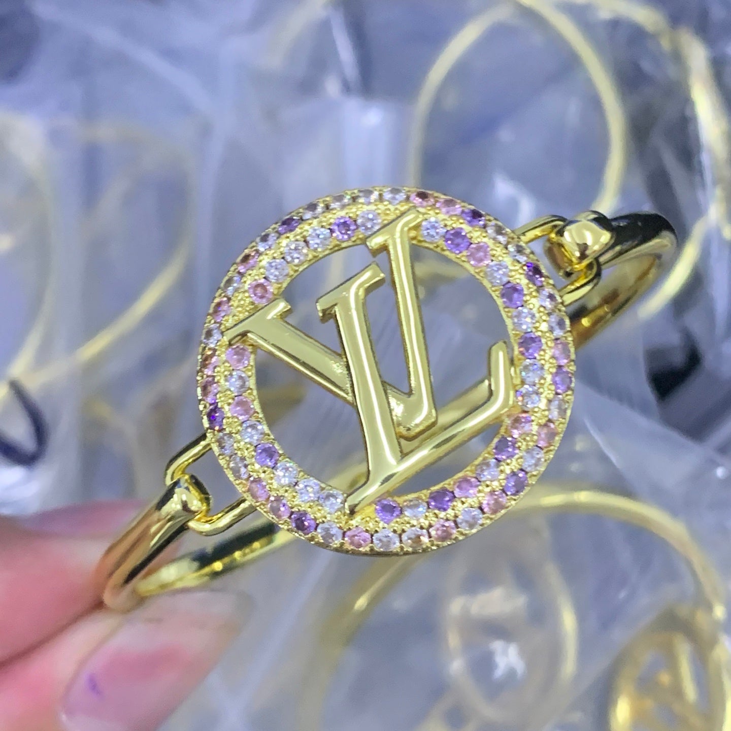 LuxluxHouse Low Price And High Quality Accessories Louis Vuitton