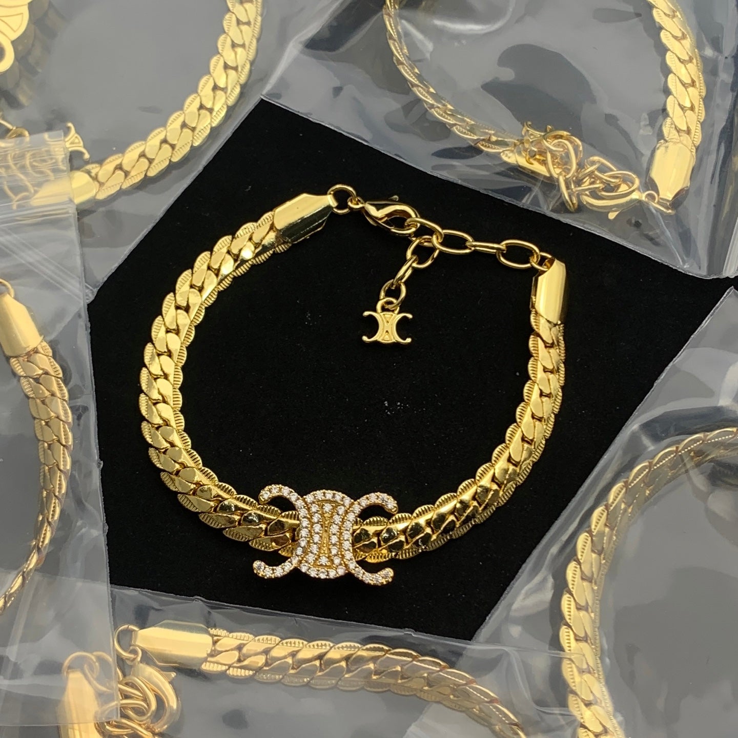 LuxluxHouse Low Price And High Quality Accessories Celine