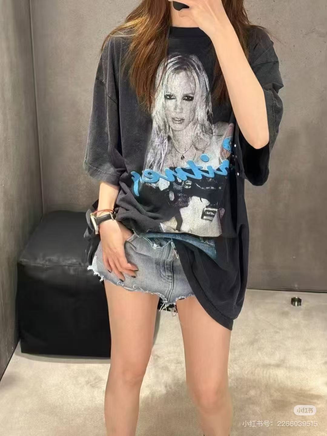 LuxluxHouse Best Quality Clothes Balenciaga T-shirt