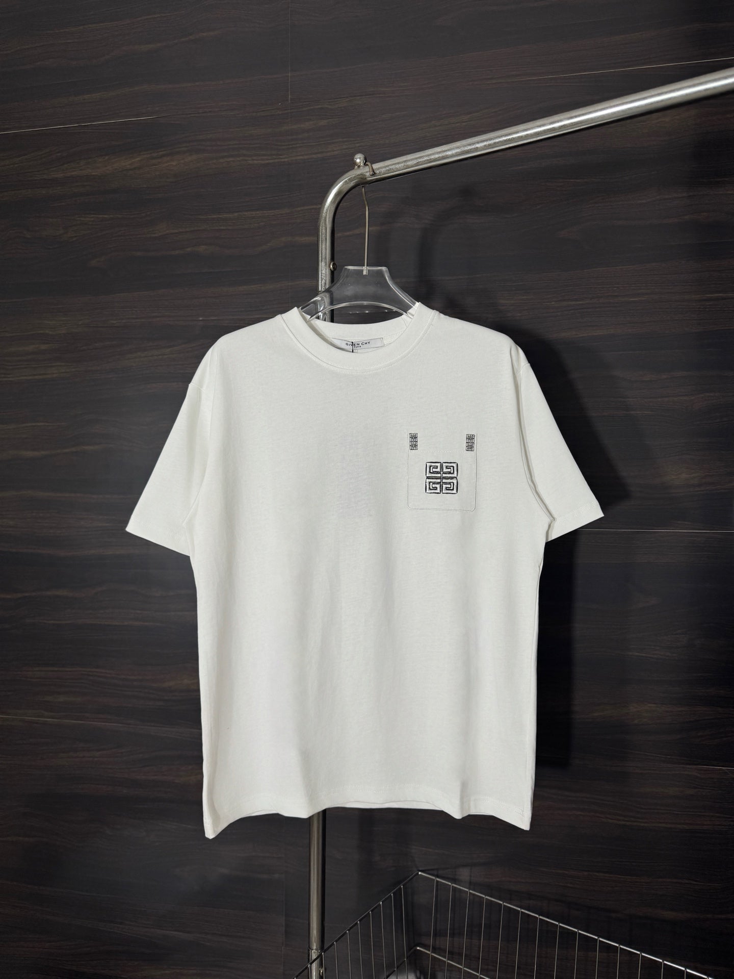 LuxluxHouse Best Quality Clothes Givenchy T-shirt