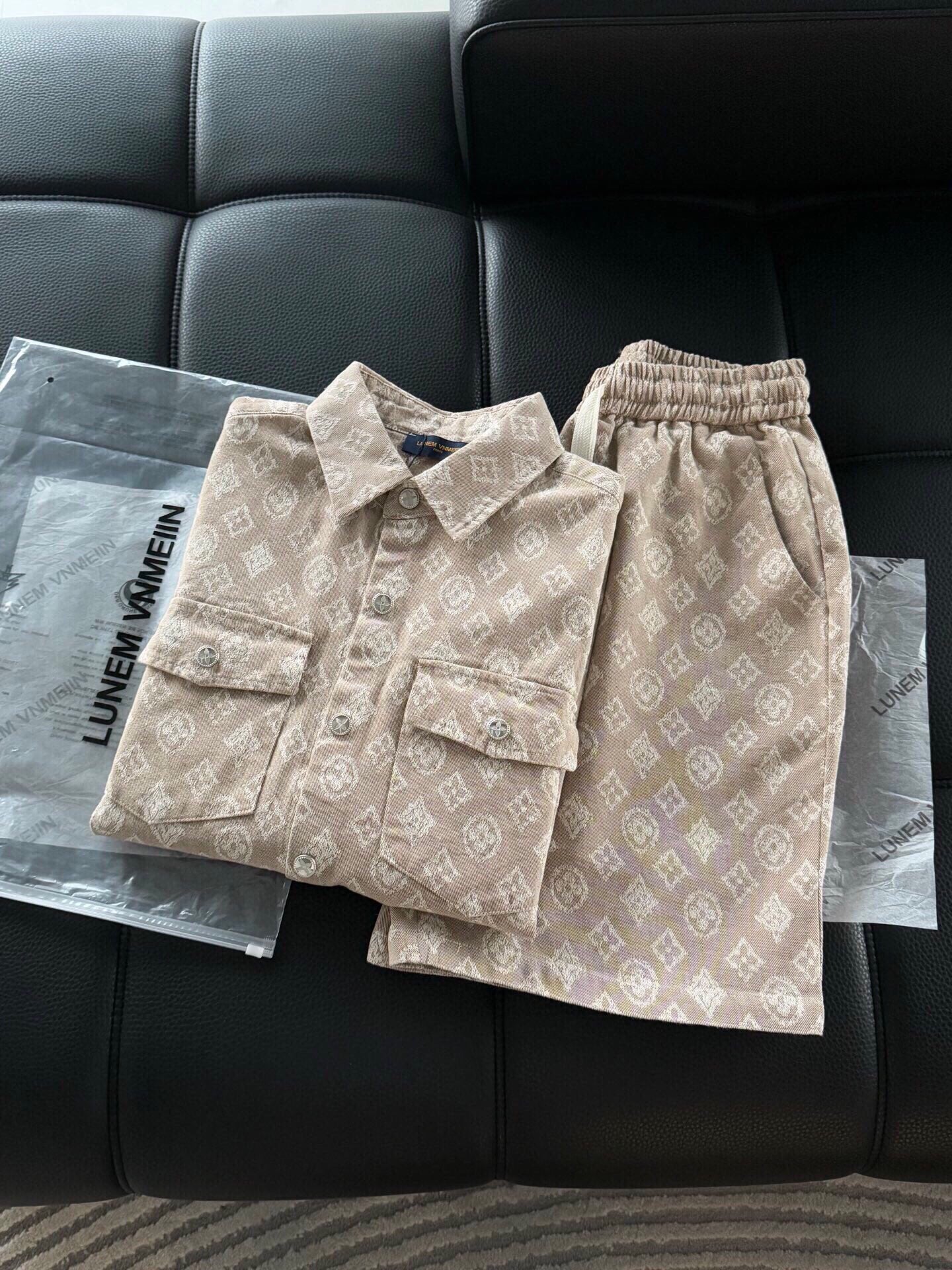 LuxluxHouse Best Quality Clothes Shirts&Polo Louis Vuitton