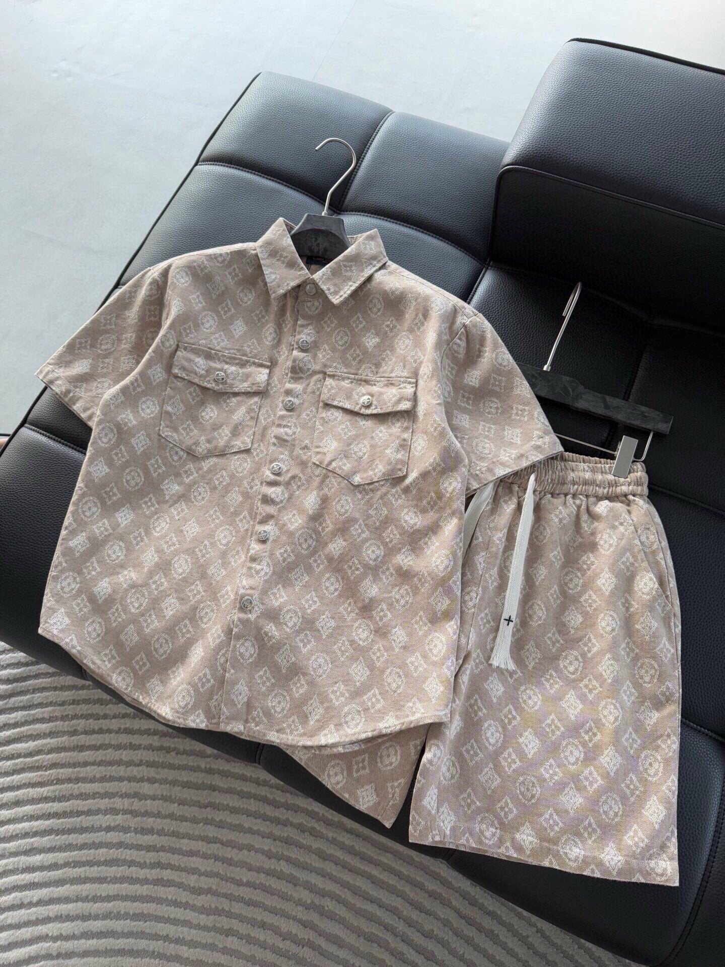LuxluxHouse Best Quality Clothes Shirts&Polo Louis Vuitton