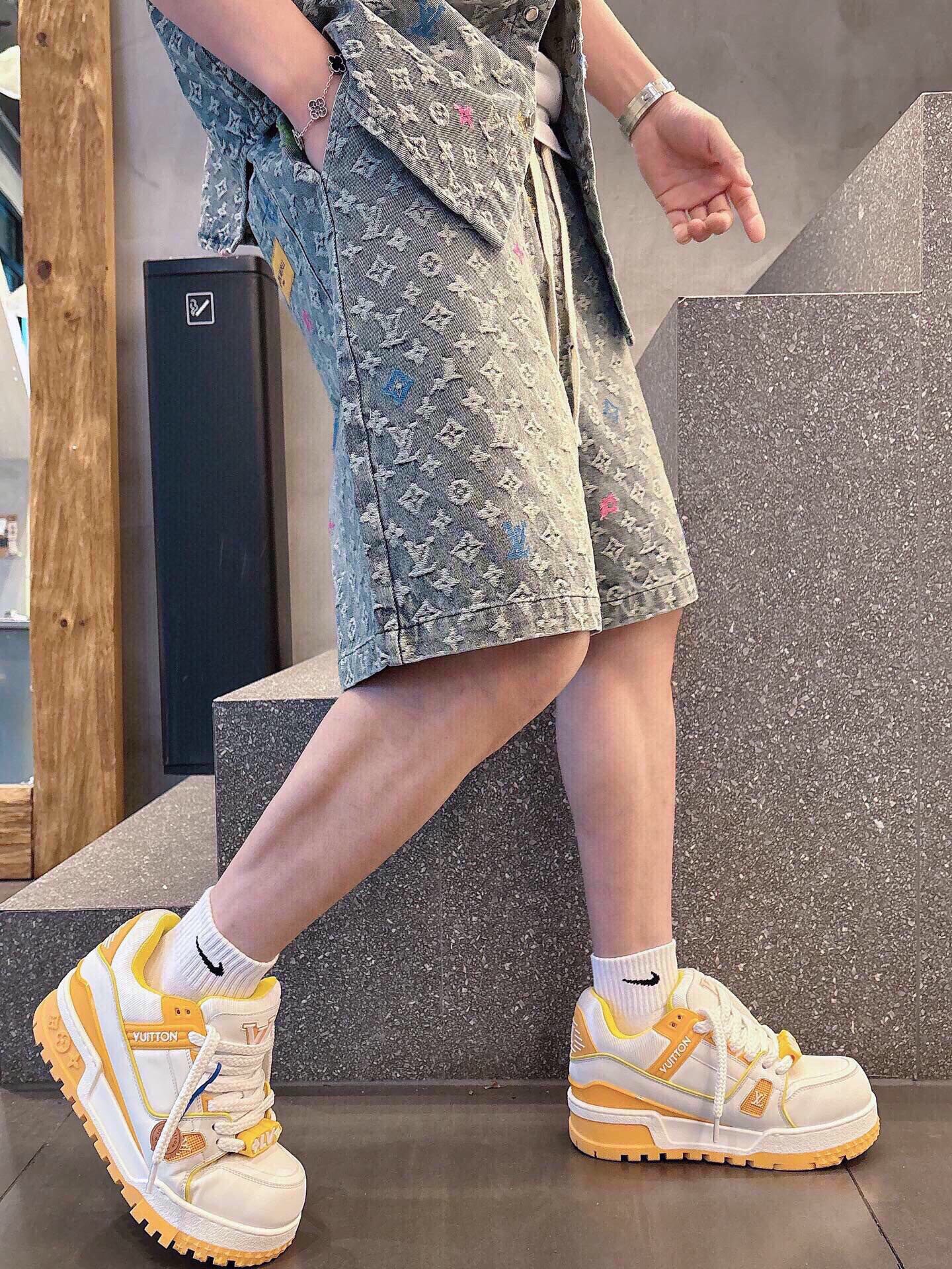 LuxluxHouse Best Quality Clothes T-shirt Louis Vuitton