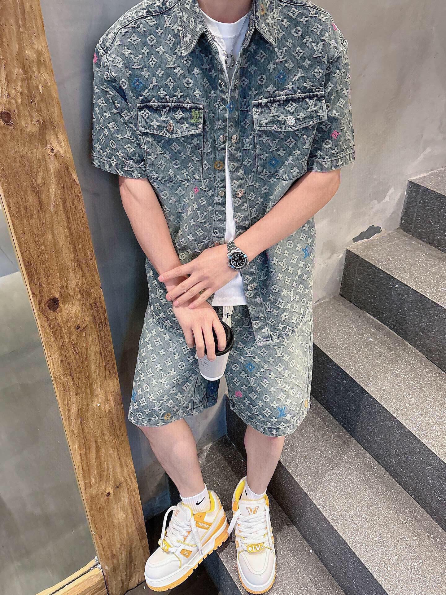 LuxluxHouse Best Quality Clothes T-shirt Louis Vuitton