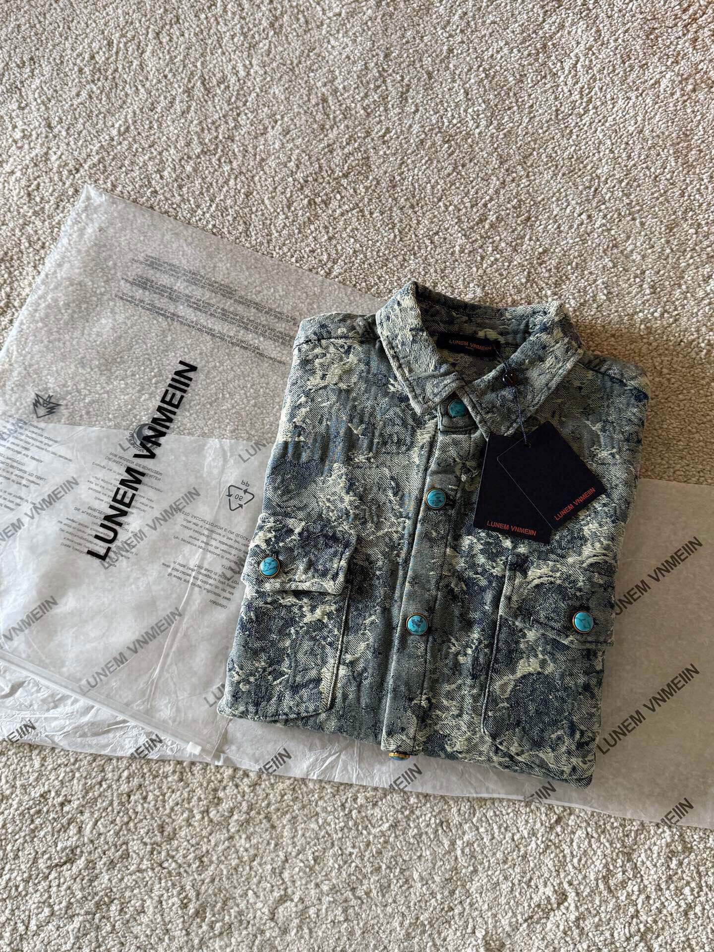 LuxluxHouse Best Quality Clothes T-shirt Louis Vuitton