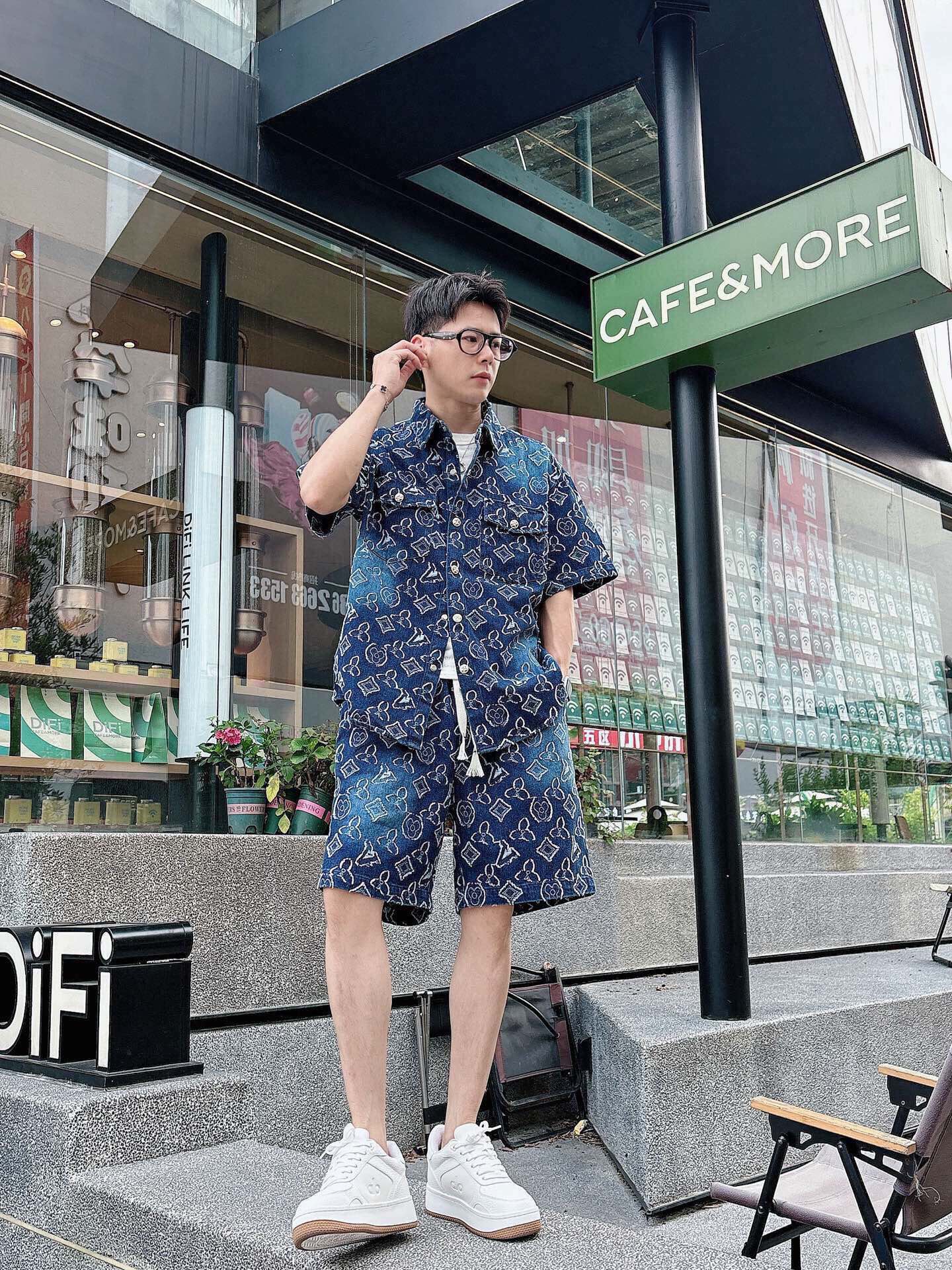 LuxluxHouse Best Quality Clothes T-shirt Louis Vuitton