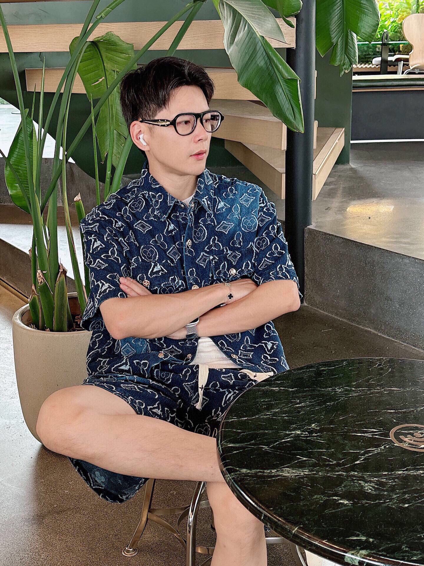 LuxluxHouse Best Quality Clothes T-shirt Louis Vuitton