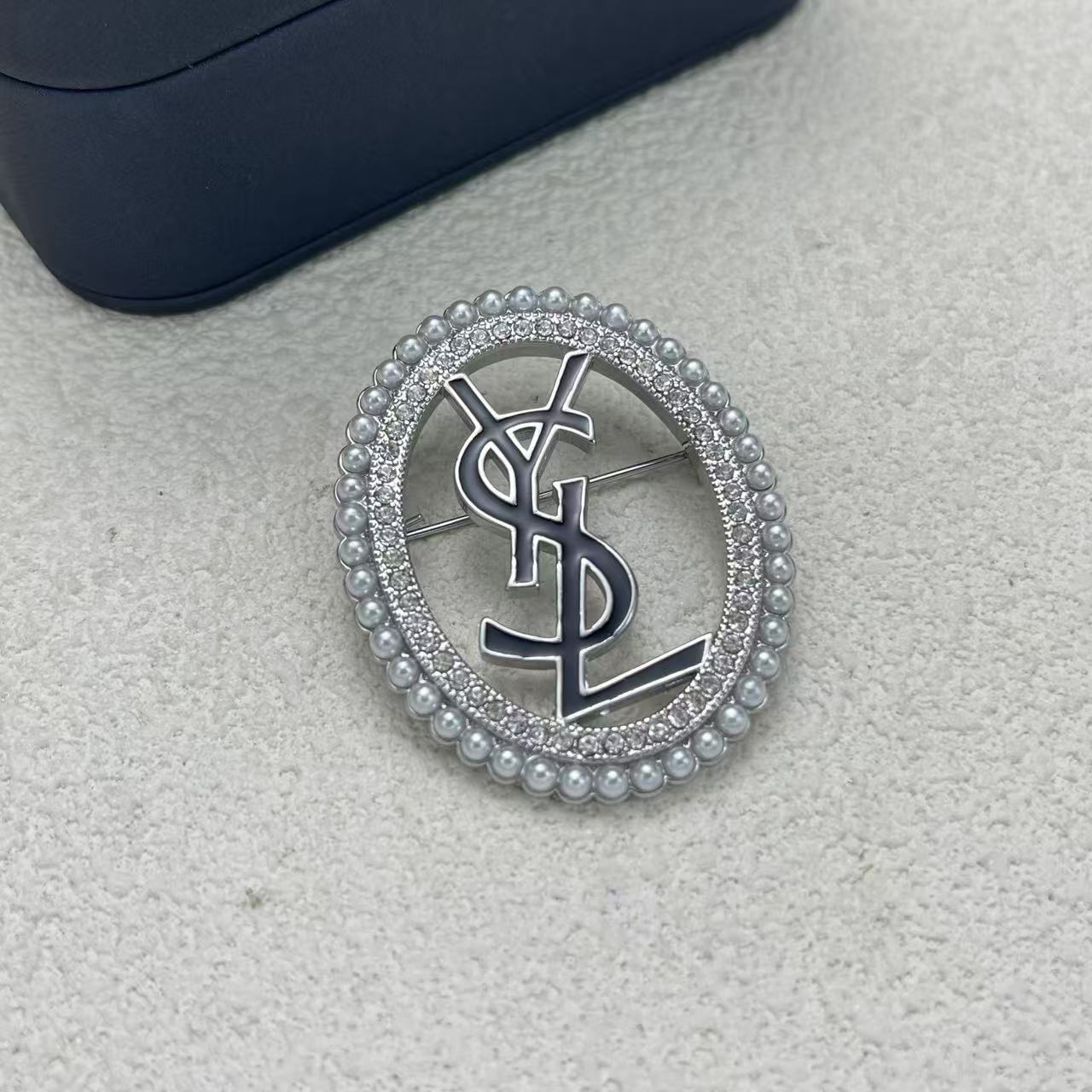 LuxluxHouse Low Price And High Quality Accessories YSL