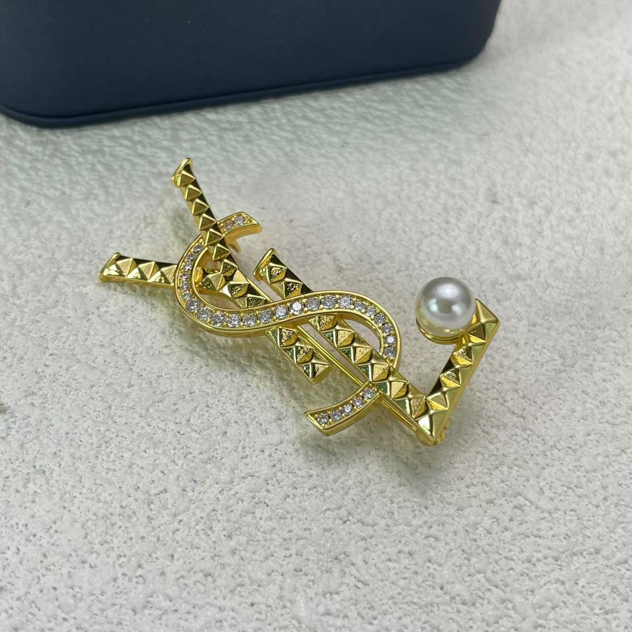 LuxluxHouse Low Price And High Quality Accessories YSL