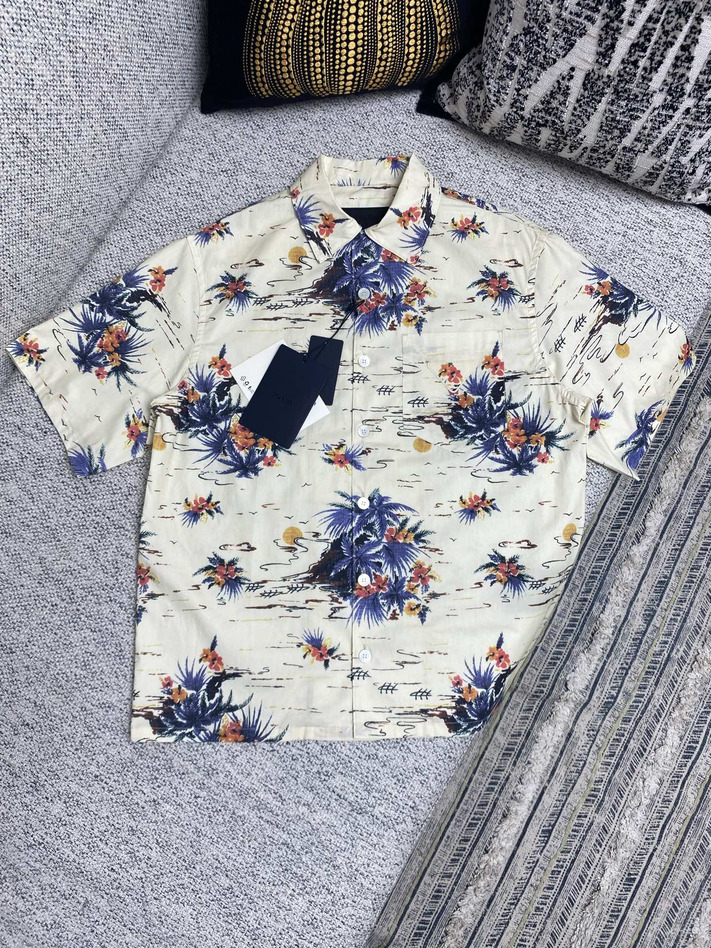 LuxluxHouse Best Quality Clothes Shirts&Polo Prada