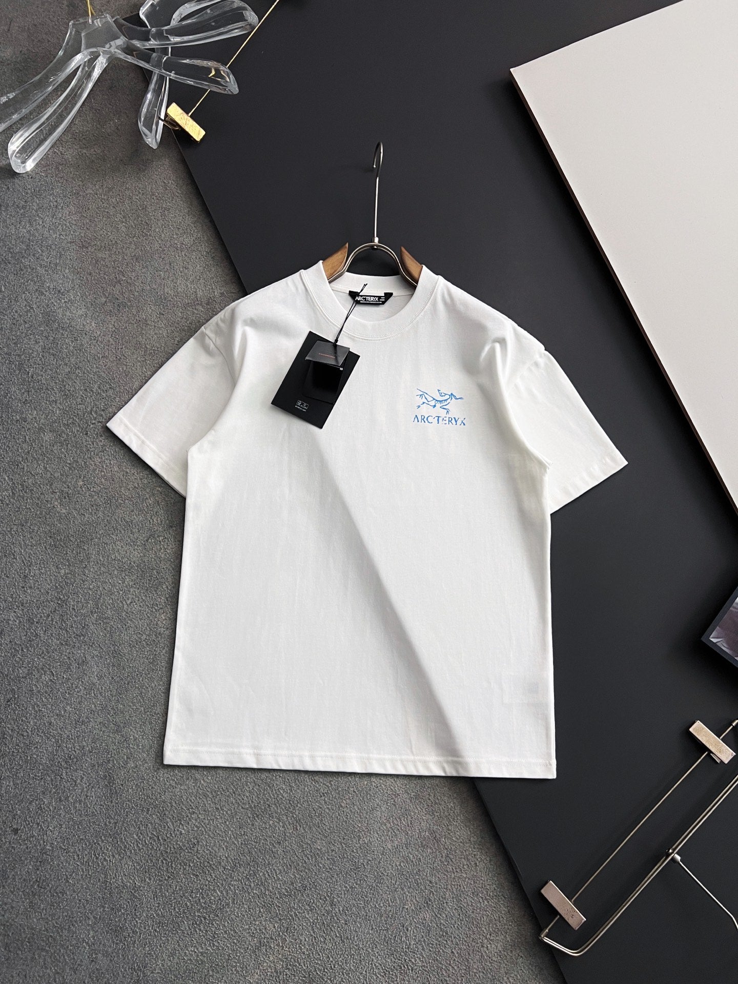 LuxluxHouse Best Quality Clothes T-shirt Arcteryx