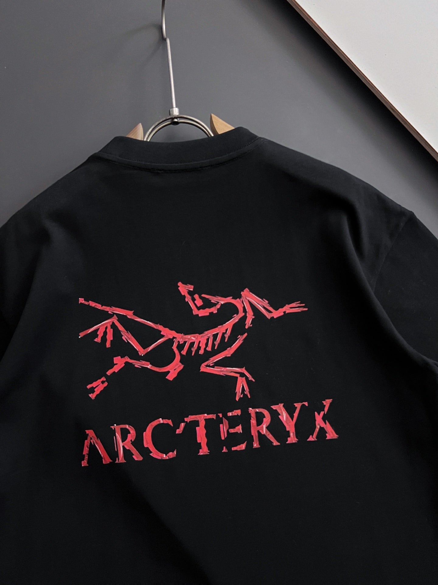 LuxluxHouse Best Quality Clothes T-shirt Arcteryx