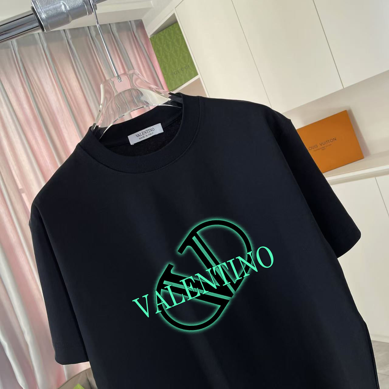 LuxluxHouse Best Quality Clothes Valentino T-shirt