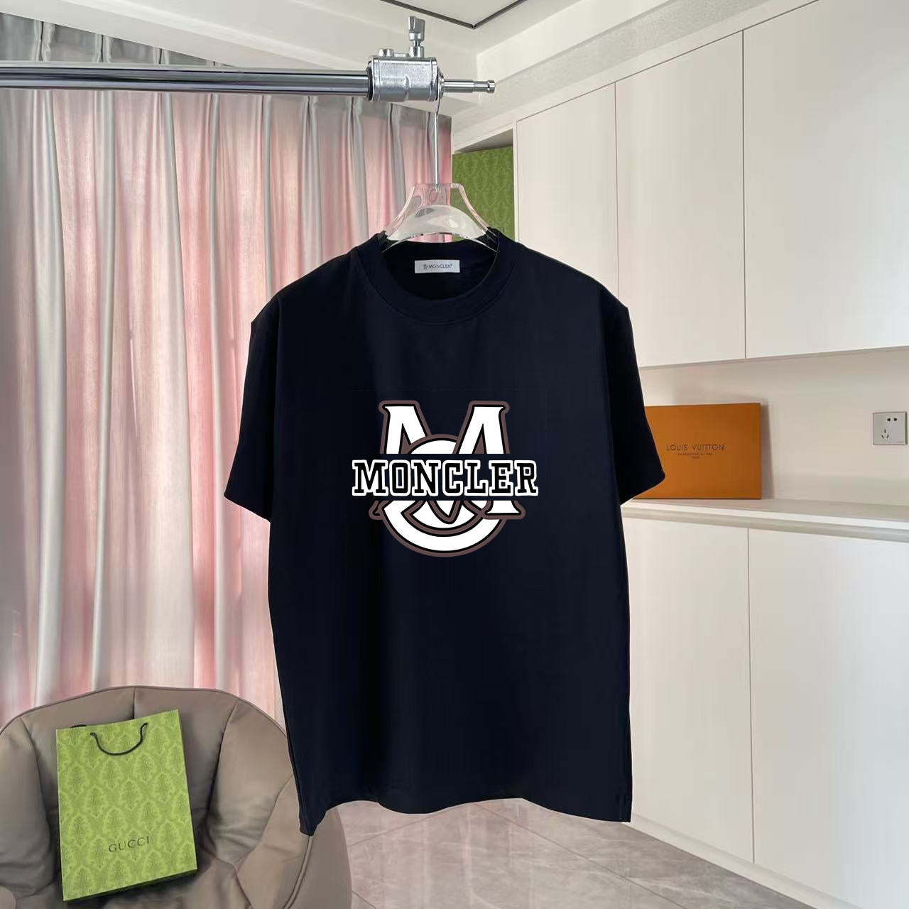 LuxluxHouse Best Quality Clothes T-shirt Moncler