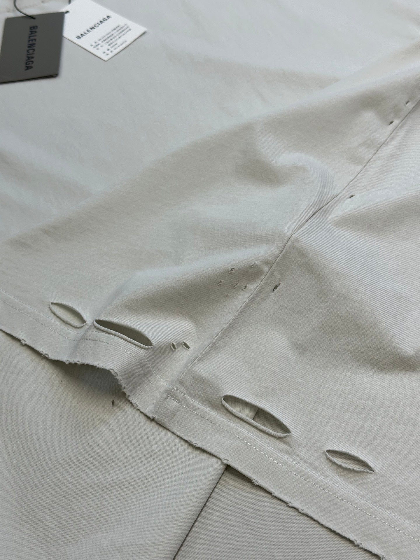 LuxluxHouse Best Quality Clothes Balenciaga T-shirt